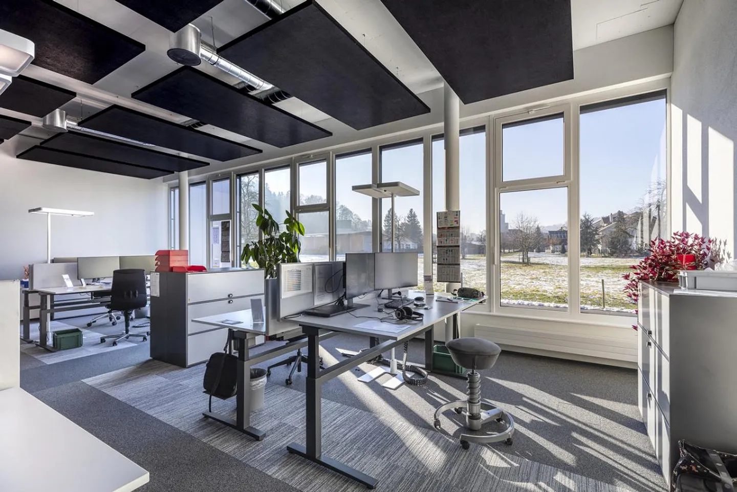 Moderne Produktions- und Büroflächen - Foto 7 von 23