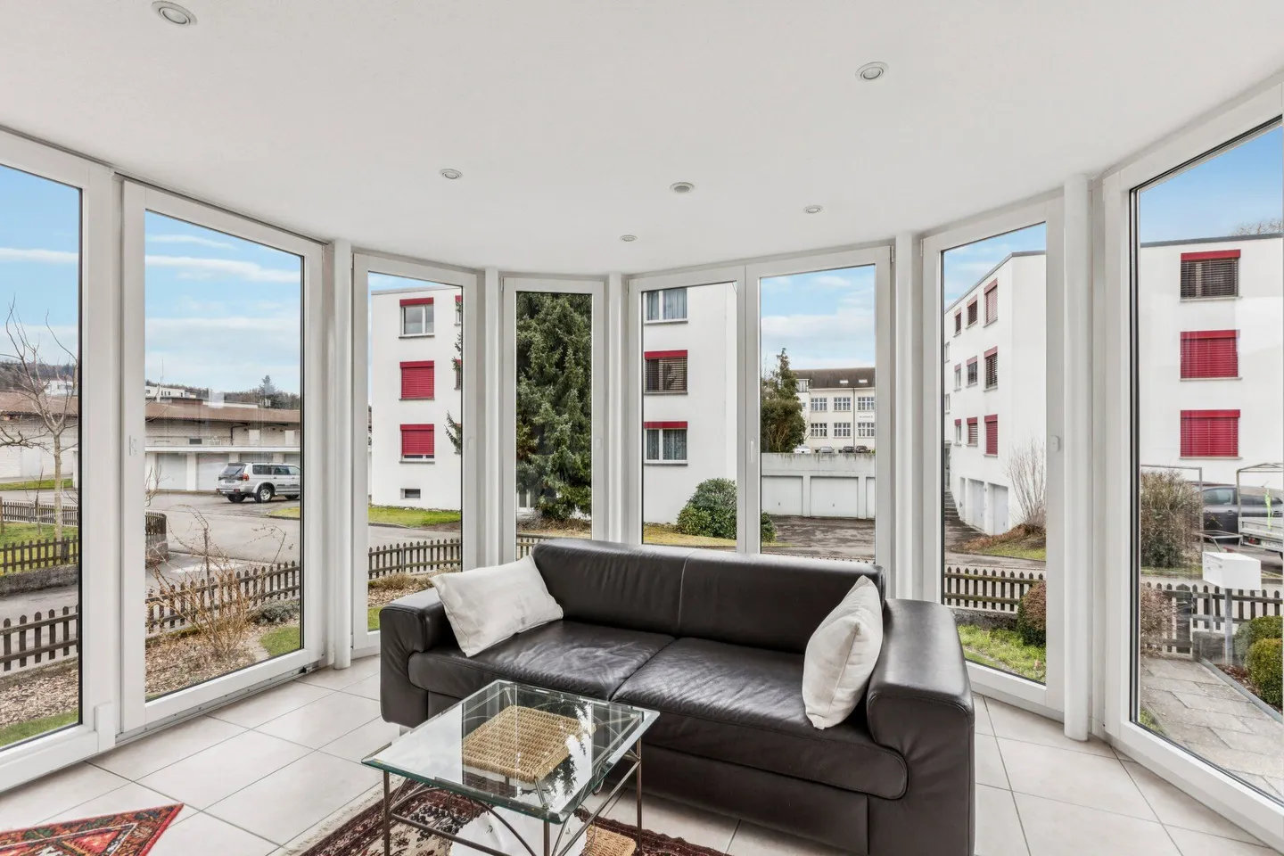 Incantevole Casa Familiare con Giardino - Foto 4 di 7