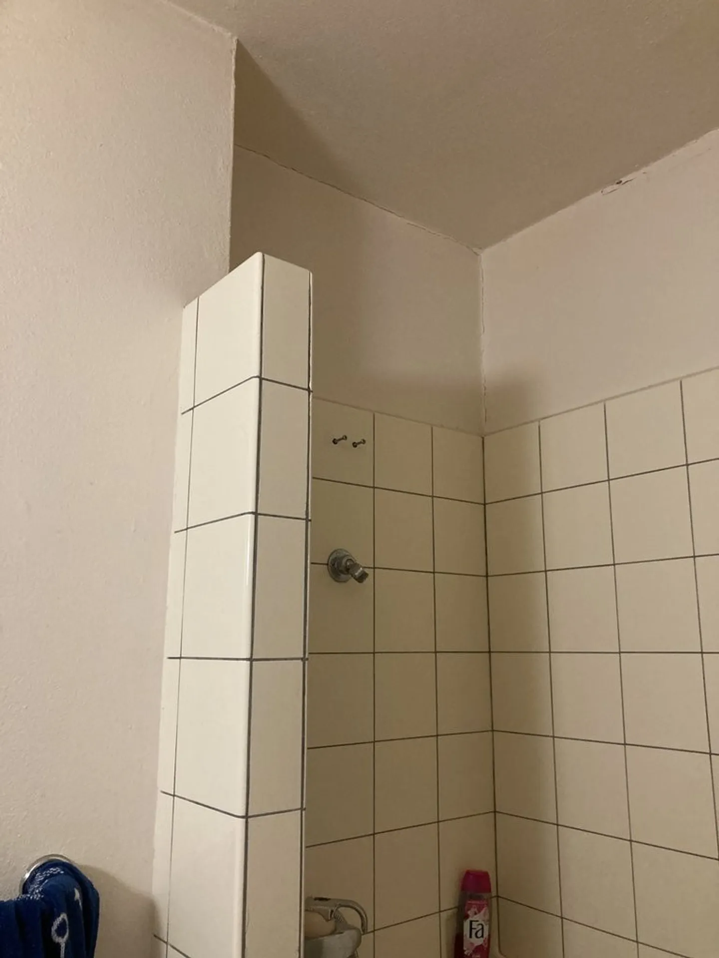 Bell'appartamento vicino ai negozi - Foto 3 di 6