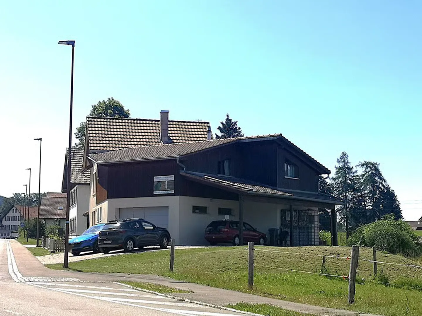 Grande maison familiale à Lajoux - Photo 5 sur 13