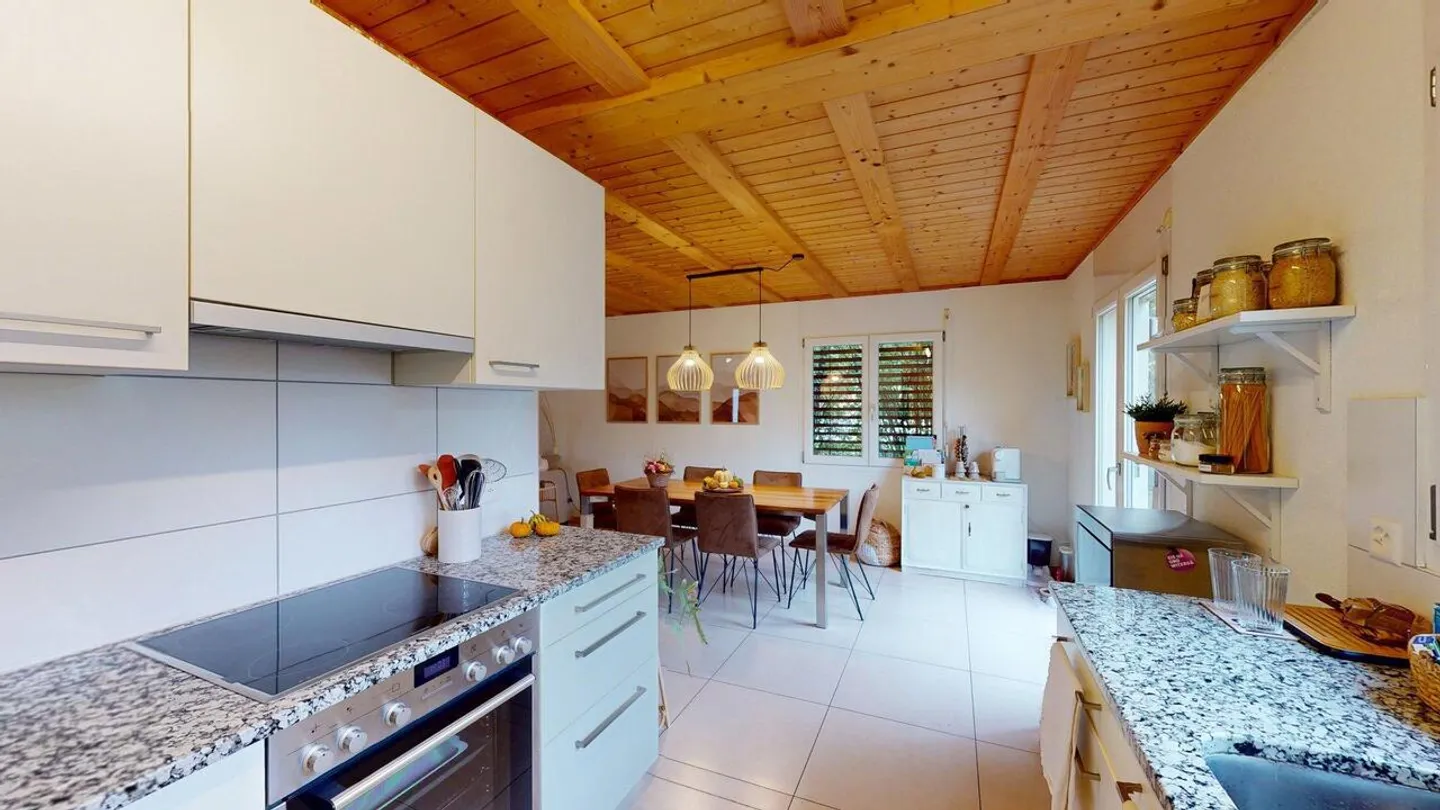 Family Home with Winter Garden in the Thal Nature Park - Photo 8 of 13