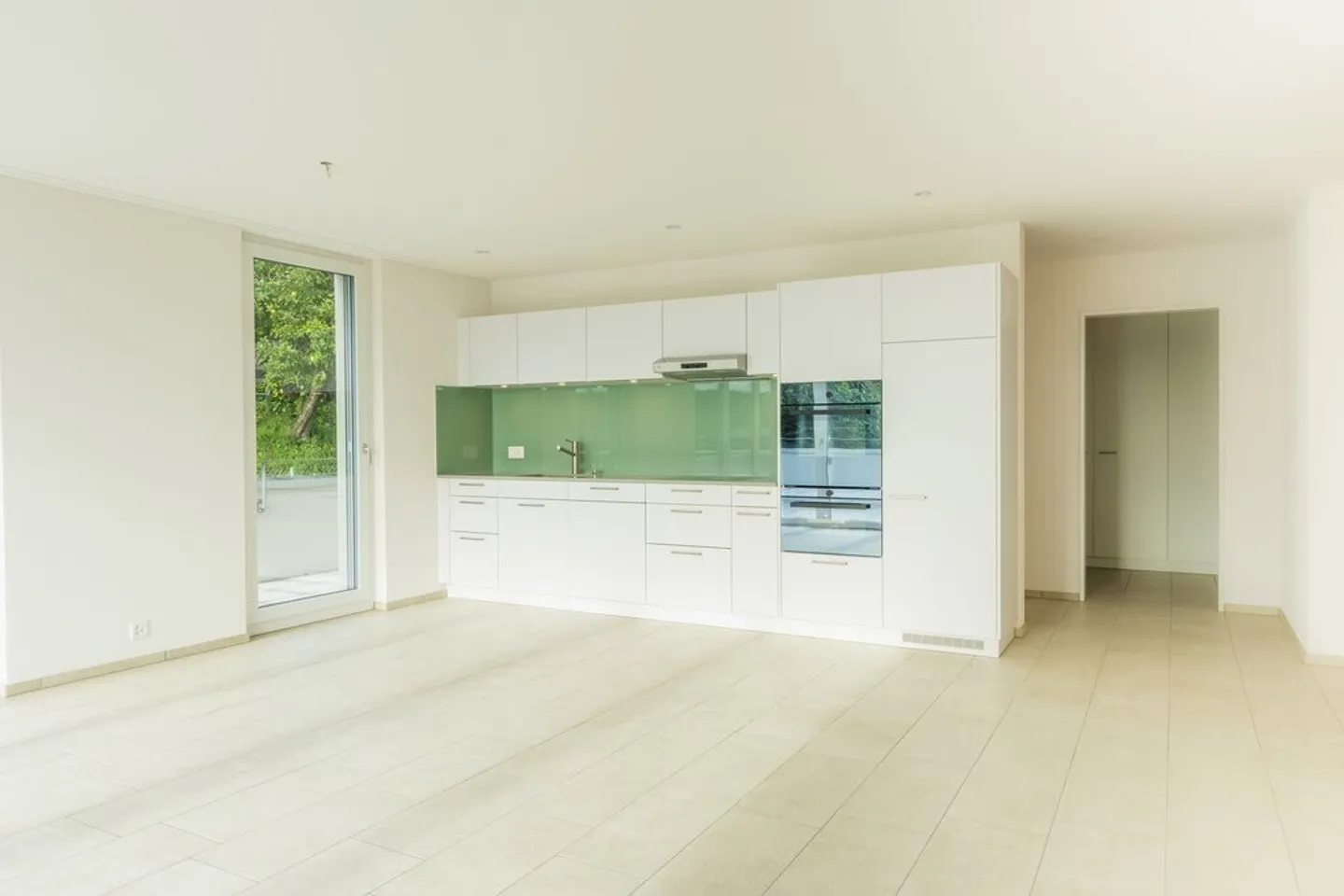 Appartement en attique de 2,5 pièces à Erlinsbach - Photo 3 sur 8