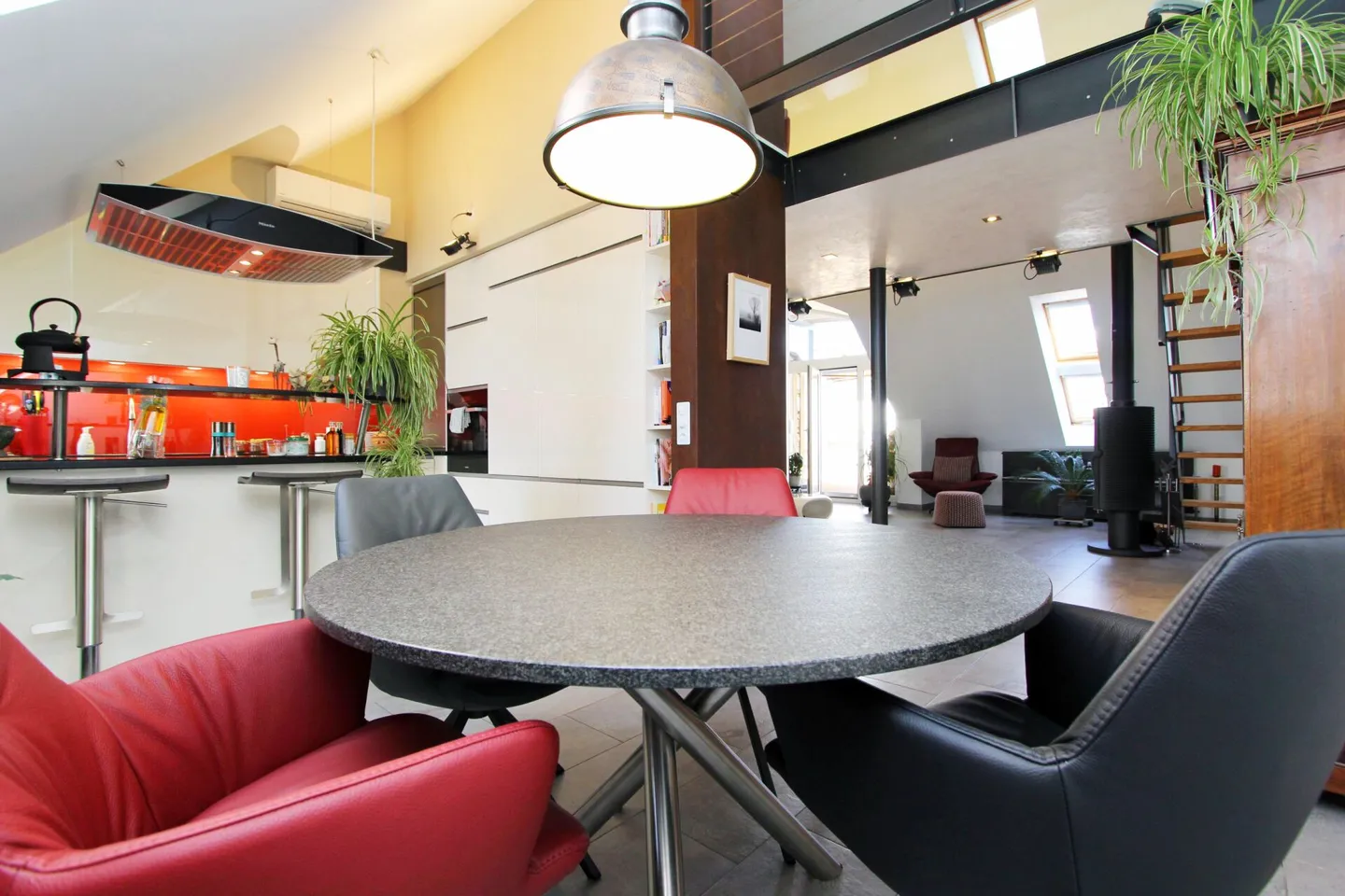 Sensationelle Dachwohnung - Foto 7 von 9