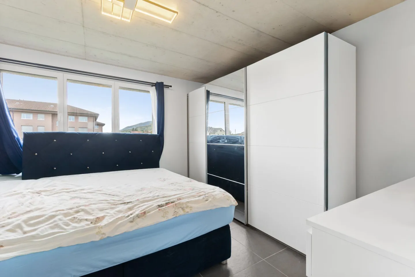 Maison jumelée de 4,5 pièces avec 2 places de parking - Photo 7 sur 10