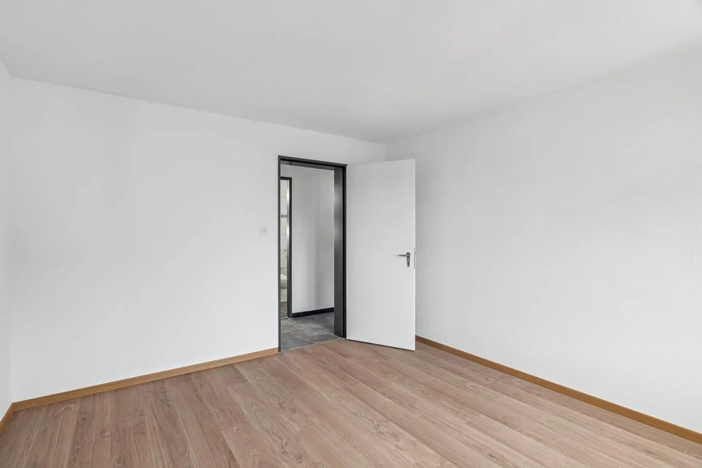 Appartamento idealmente situato tra la città vecchia e la stazione, tranquillo e ... - Foto 10 di 12