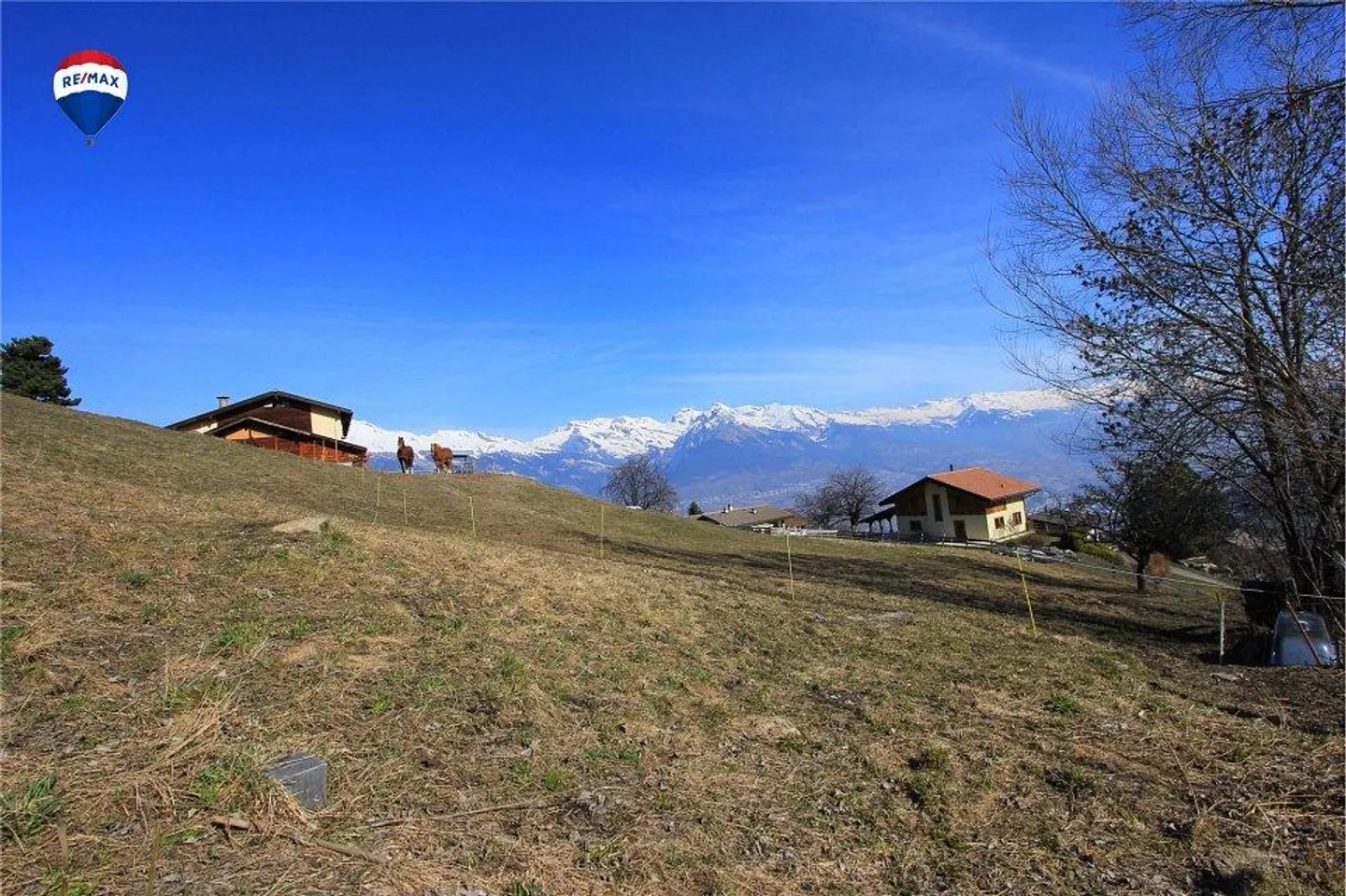 Terrain à construire en zone H 30.(H 40) - Photo 4 sur 7