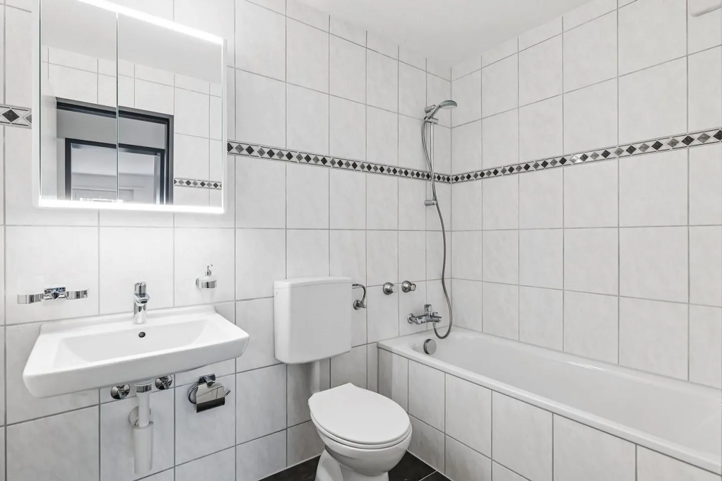 Appartamento idealmente situato tra la città vecchia e la stazione, tranquillo e ... - Foto 12 di 12