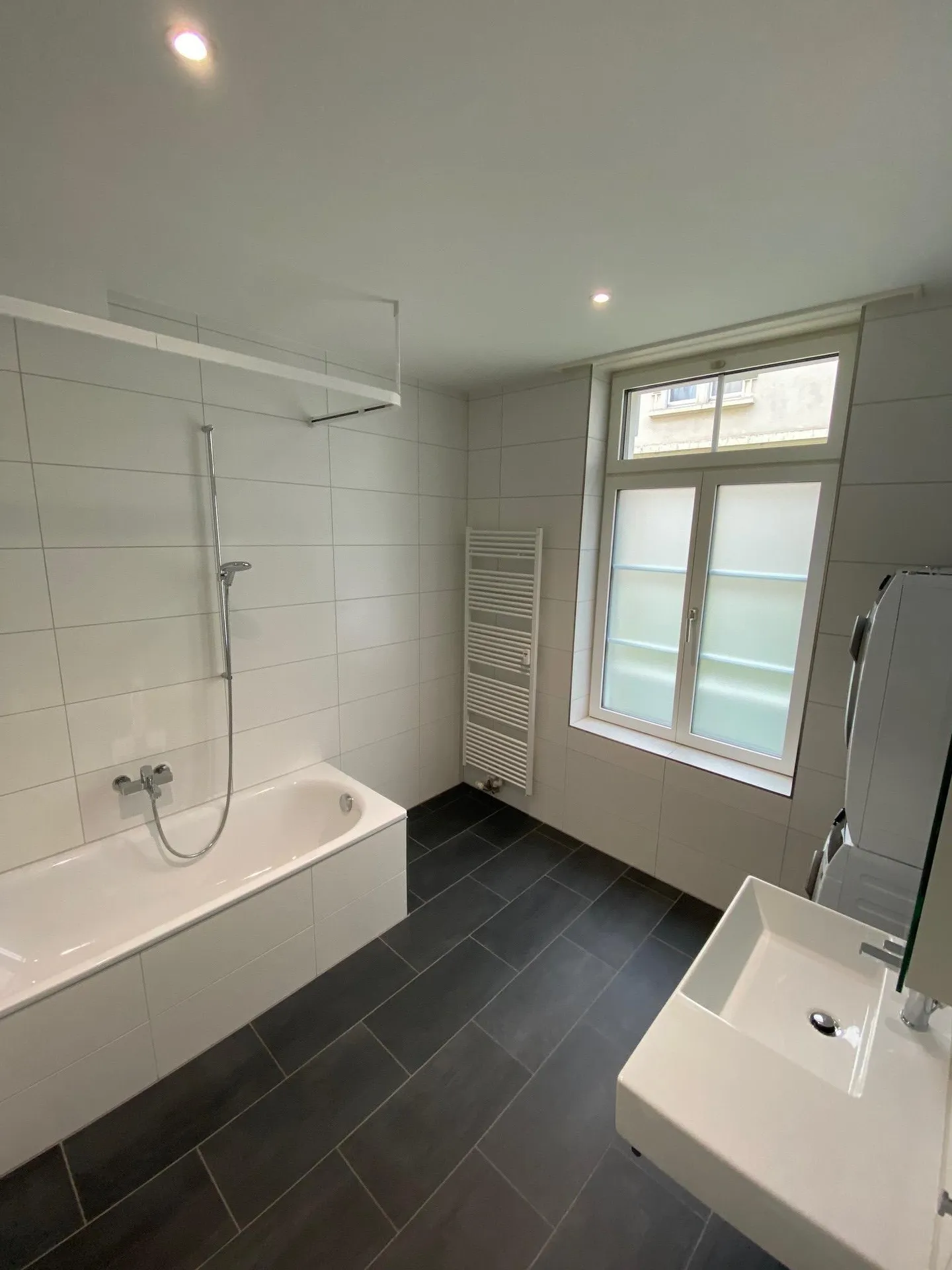 Bell'appartamento nel quartiere Enge - Foto 6 di 7