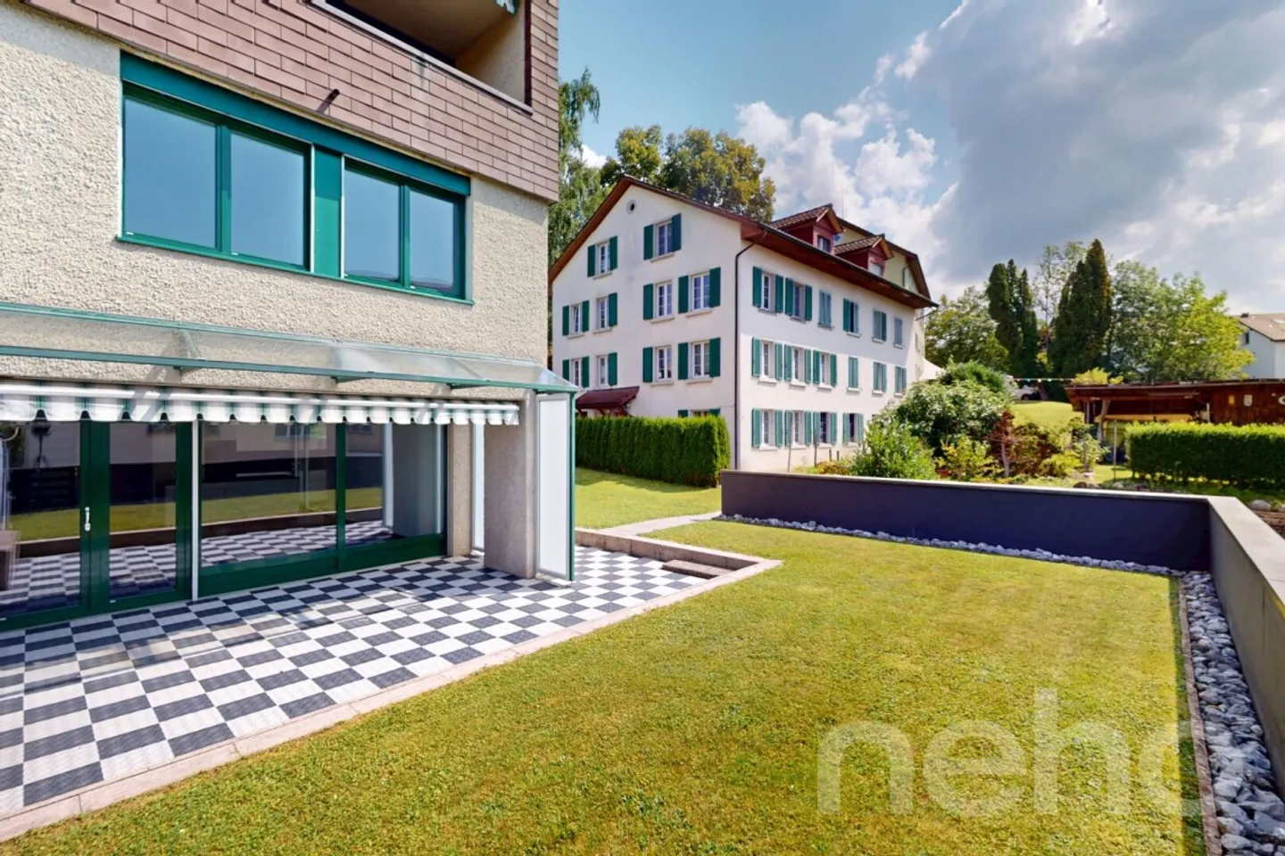 Modern and renovated maisonette apartment with garden seating area - Photo 3 of 12