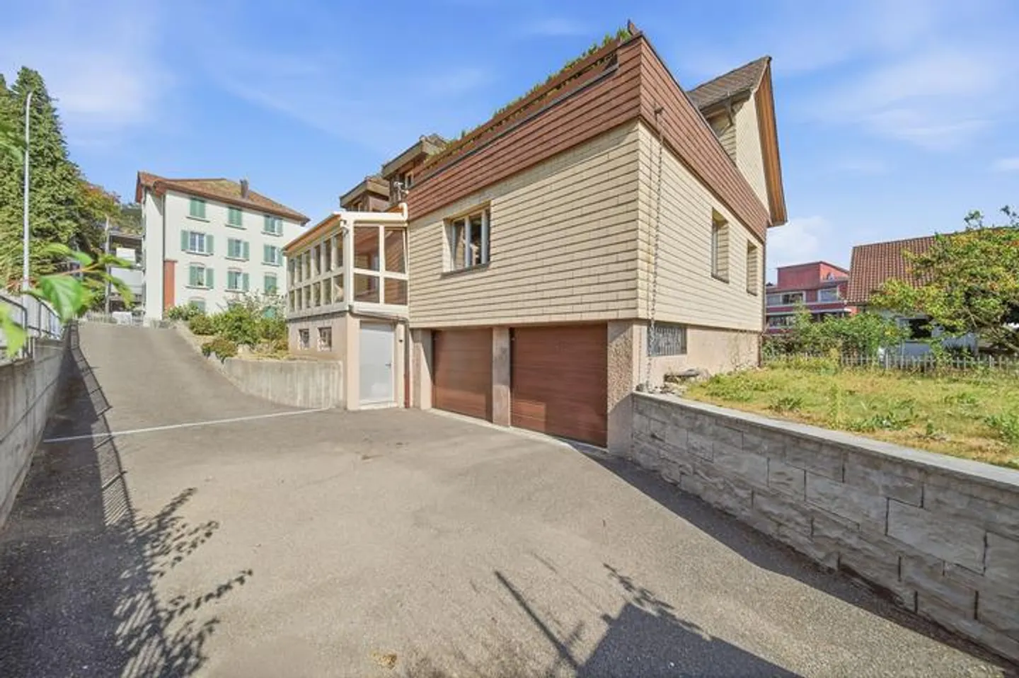 DAL TERRENO ALLA CASA DEI SOGNI - 699 M² DI TERRENO EDIFICABILE A USTER - Foto 5 di 8
