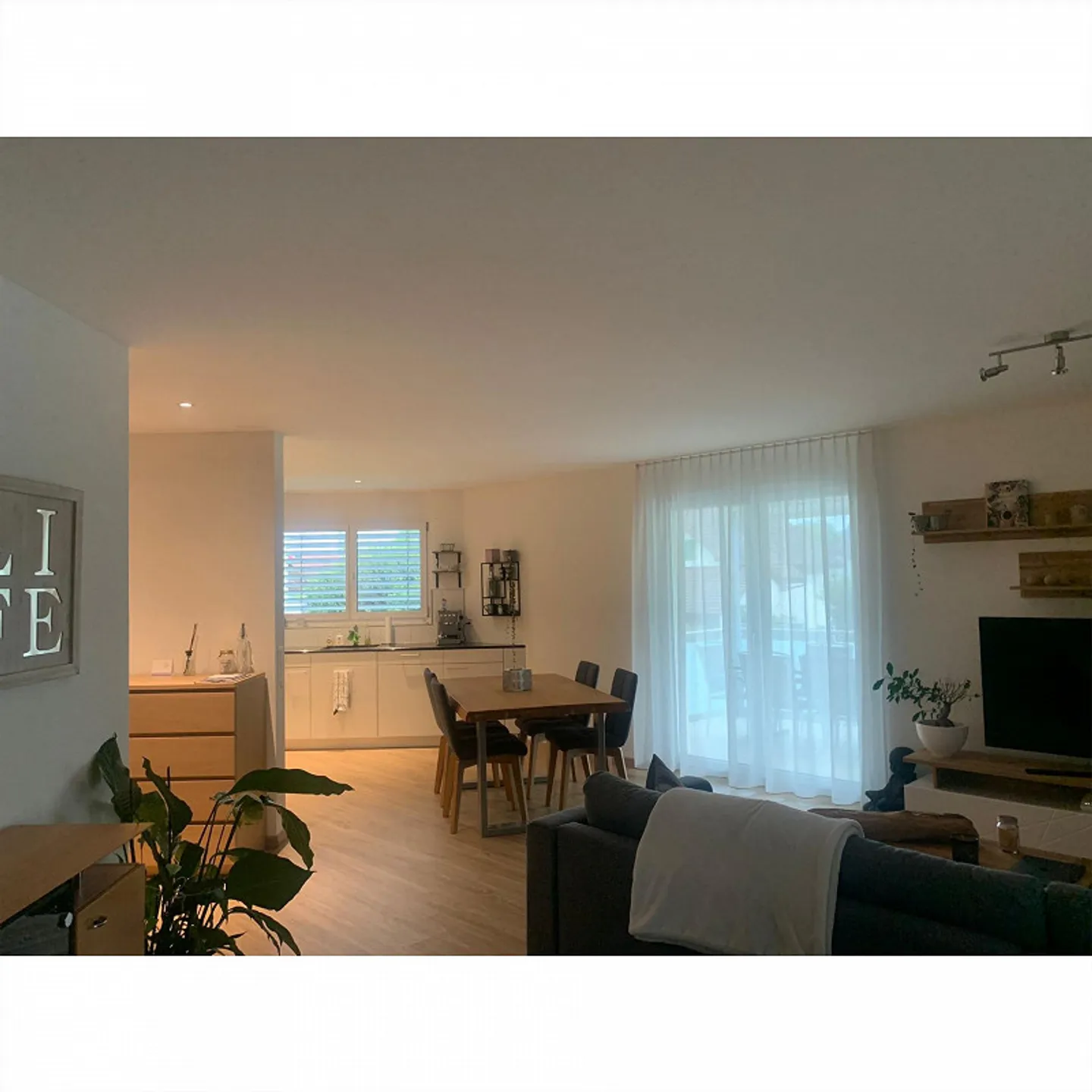 Appartamento 3 1/2 - stanze vicino alla stazione di Müllheim-Wigoltingen - Foto 5 di 10