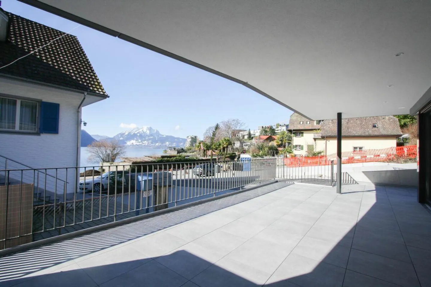 Appartement de 4,5 pièces avec vue sur la montagne et le lac - Photo 13 sur 13