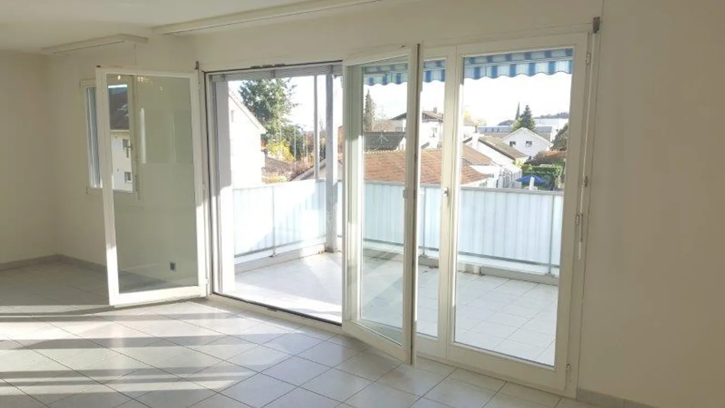 ESPACE DE VIE DANS LA NATURE ET TOUT DE MÊME TRÈS CENTRAL - Photo 5 sur 15