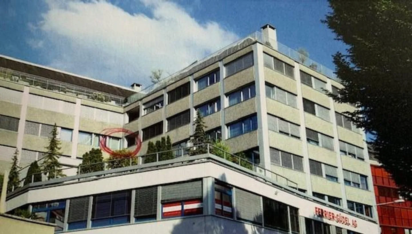 Opportunité! Appartement spacieux et calme de 1 ½ pièce en ville avec balcon - Photo 2 sur 8