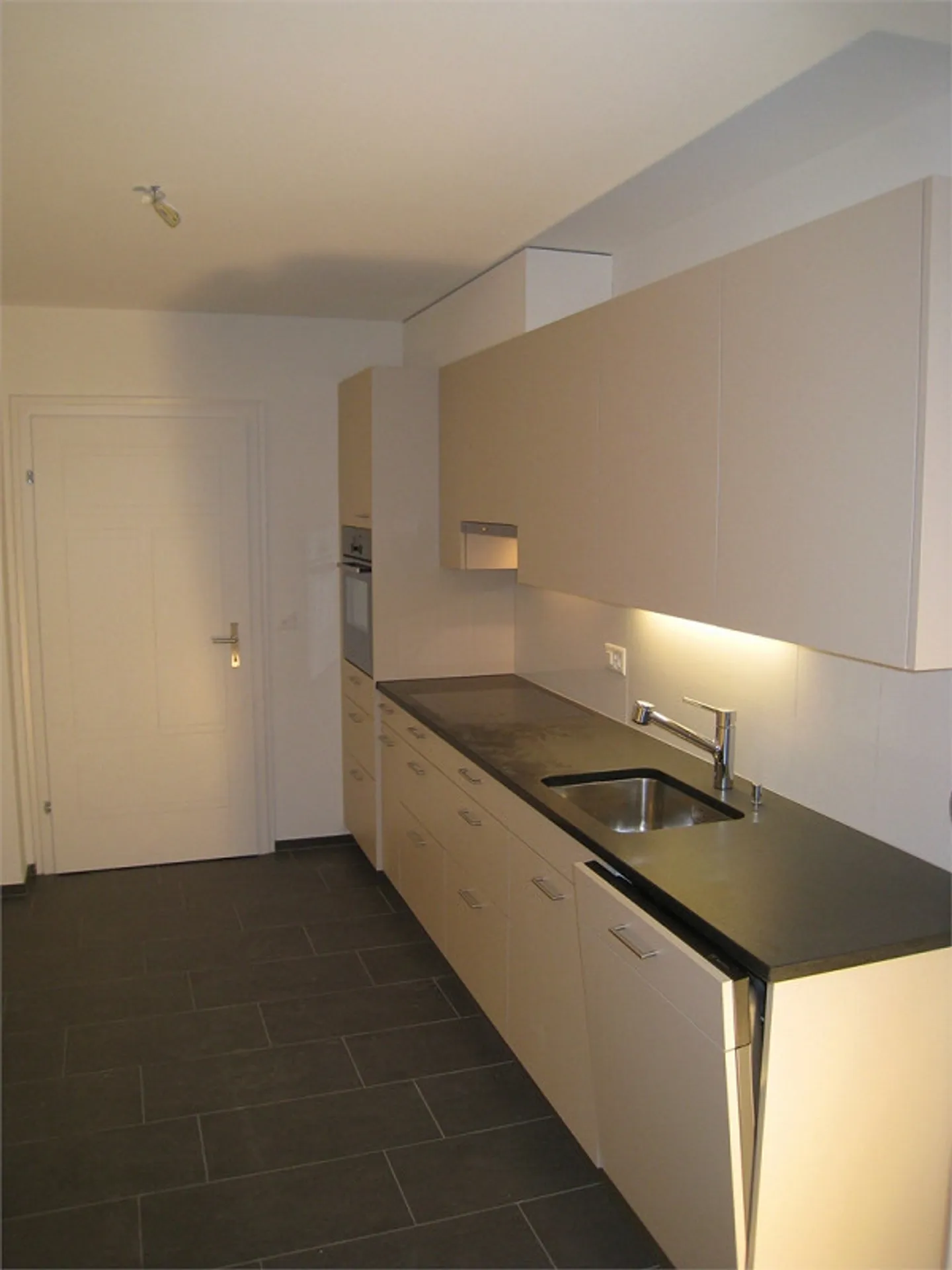 4.5-Zi-Jugendstilwohnung - 1. OG - Foto 4 von 26