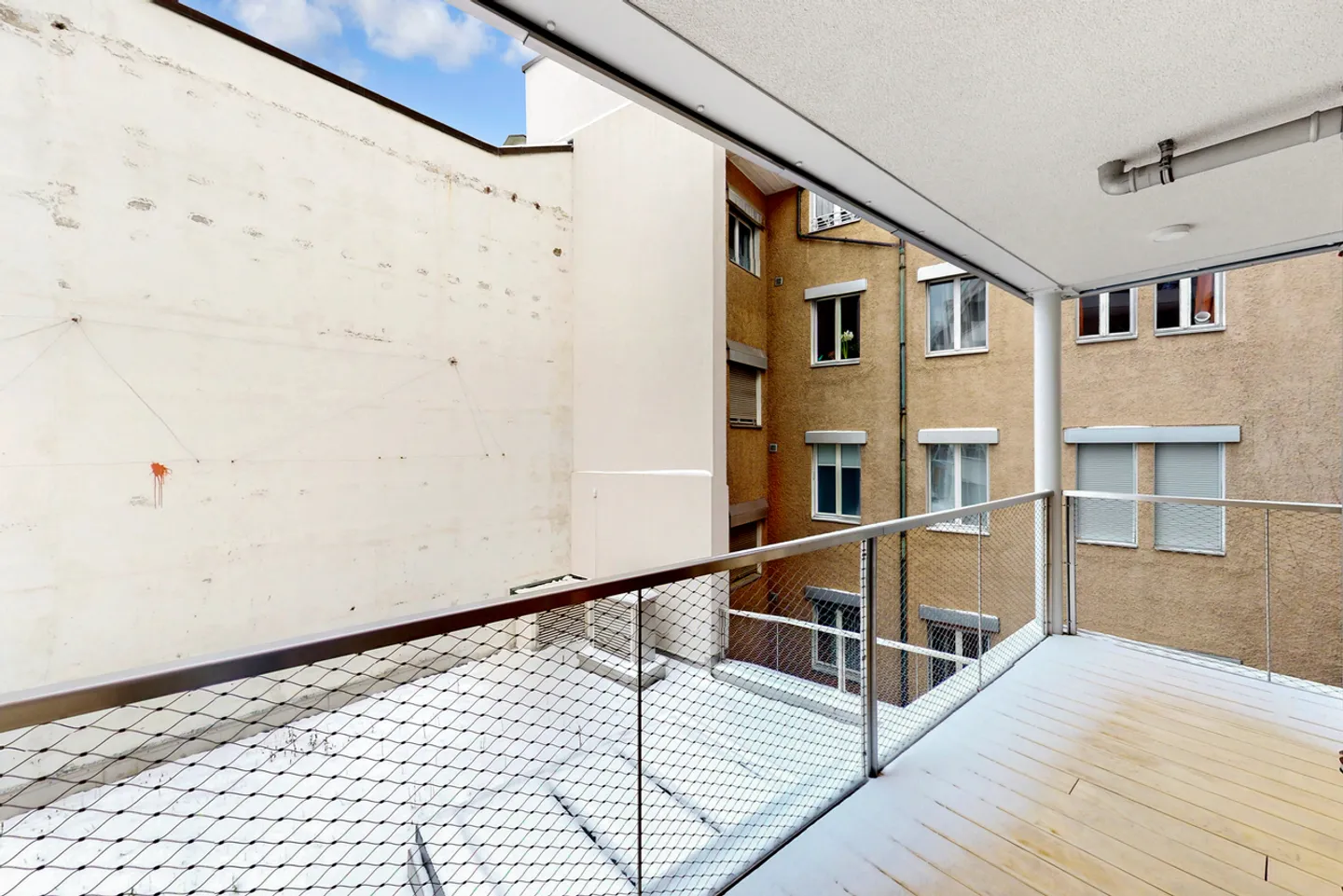 Top modern and right in the center? - Photo 10 of 12