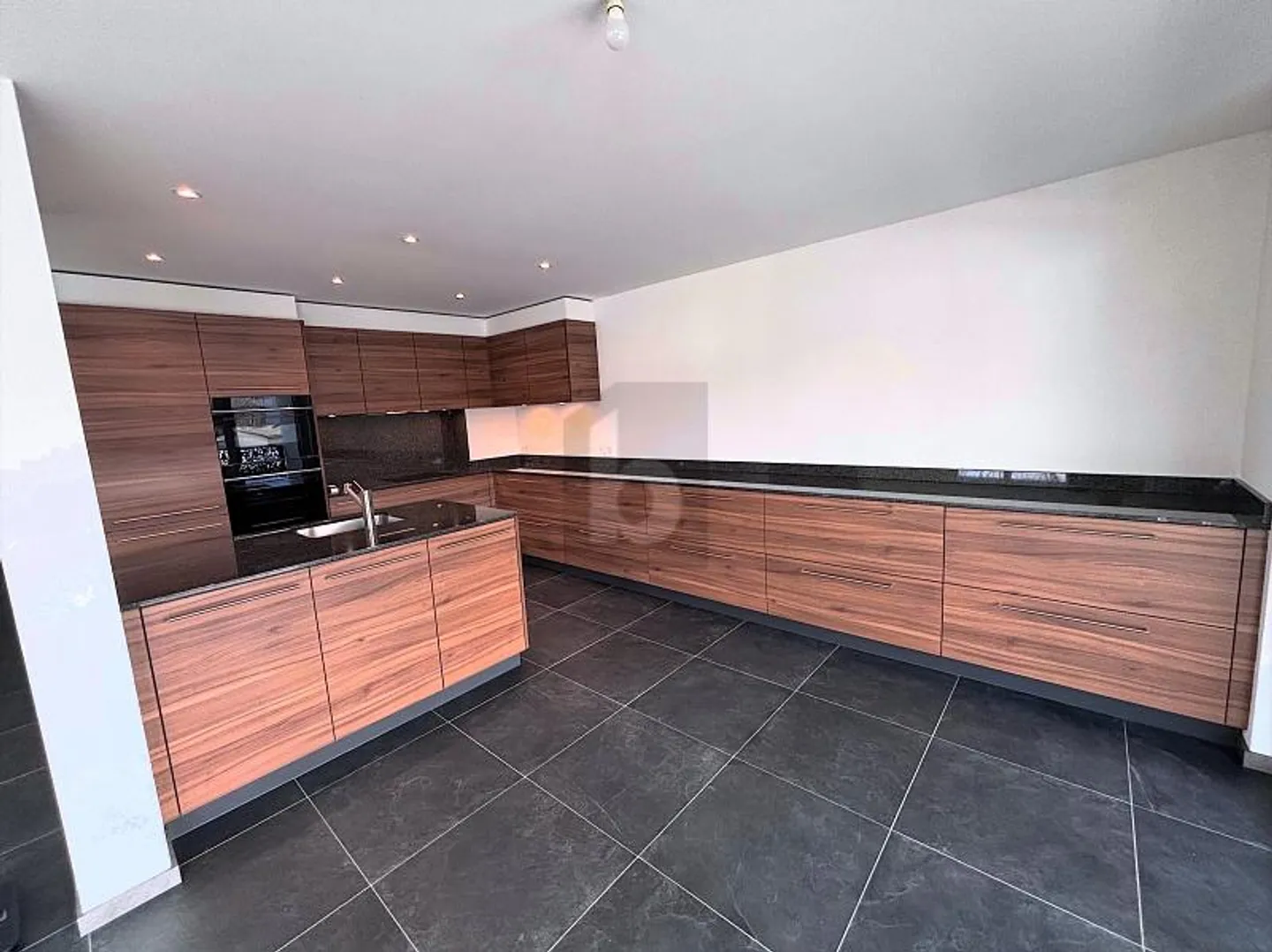 NEW, SPACIOUS AND BRIGHT, HIGH-END FINISHES - Photo 1 of 6