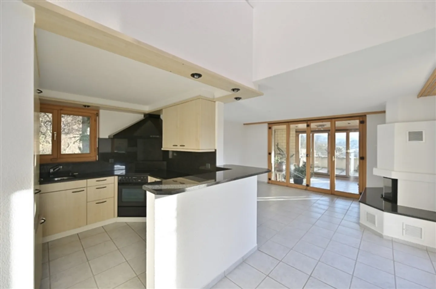 "AU-DESSUS DES TOITS DE LIESTAL - VIVRE COMME DANS UNE MAISON INDIVIDUELLE" - Photo 9 sur 16