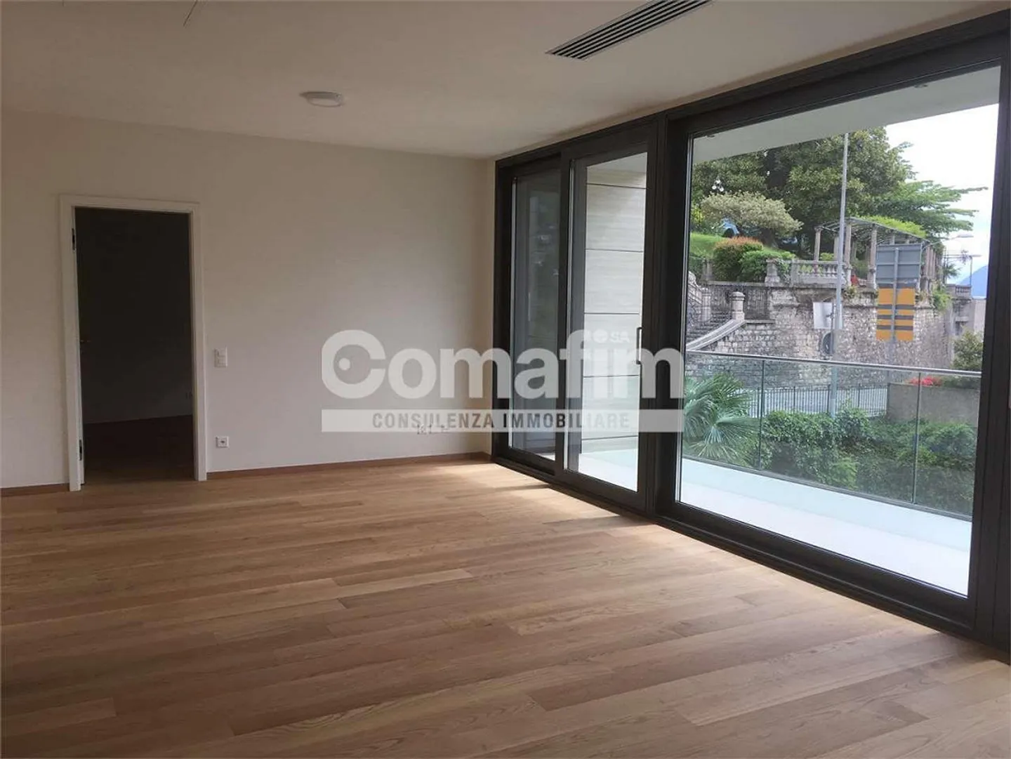 Appartamento con giardino a Lugano - Foto 3 di 8
