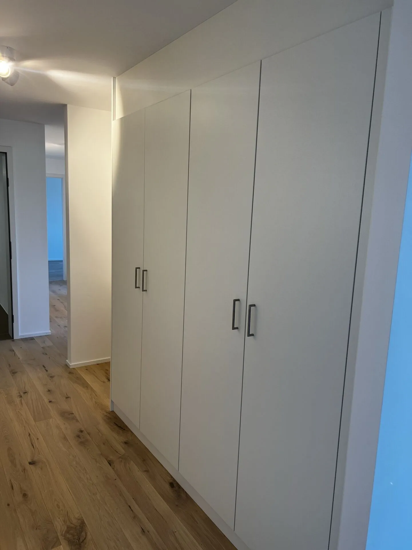 Penthouse (Nr. 19) mit 4,5 Zimmern zur Miete in einem neuen Gebäude mit Aufzug - Foto 11 von 15