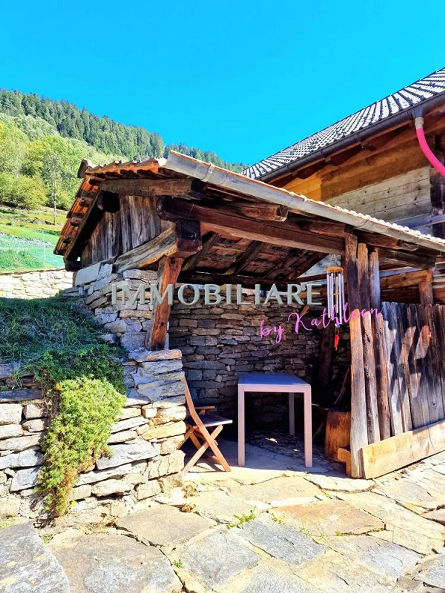 «Rustico ganzjährig sonnig, saniert, Loftcharakter innen, auf 1.100 m im Tessiner Bergdorf» - Foto 7 von 8