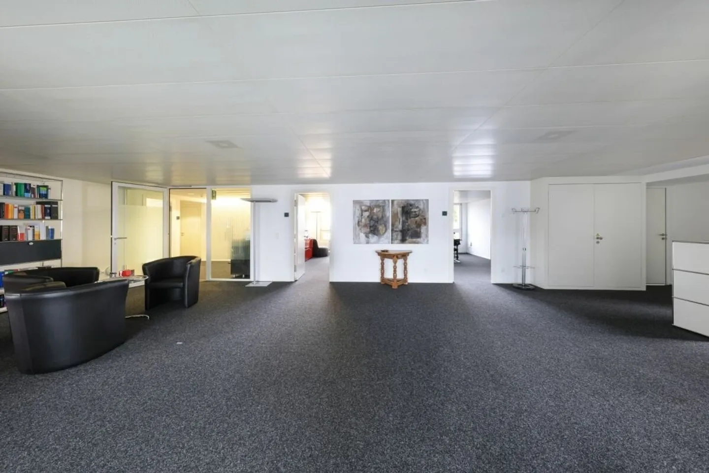 ASCONA - Gewerbefläche zur Büronutzung mit atemberaubendem Blick - Foto 3 von 15