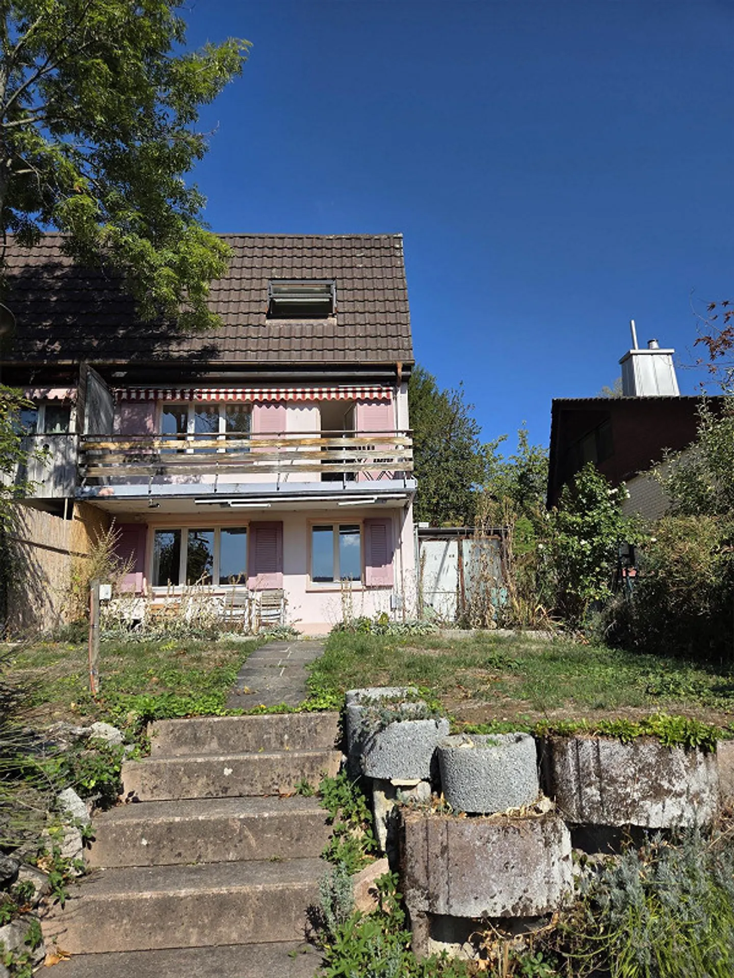 Maison jumelée calme et adaptée aux enfants dans un emplacement central - Photo 1 sur 20