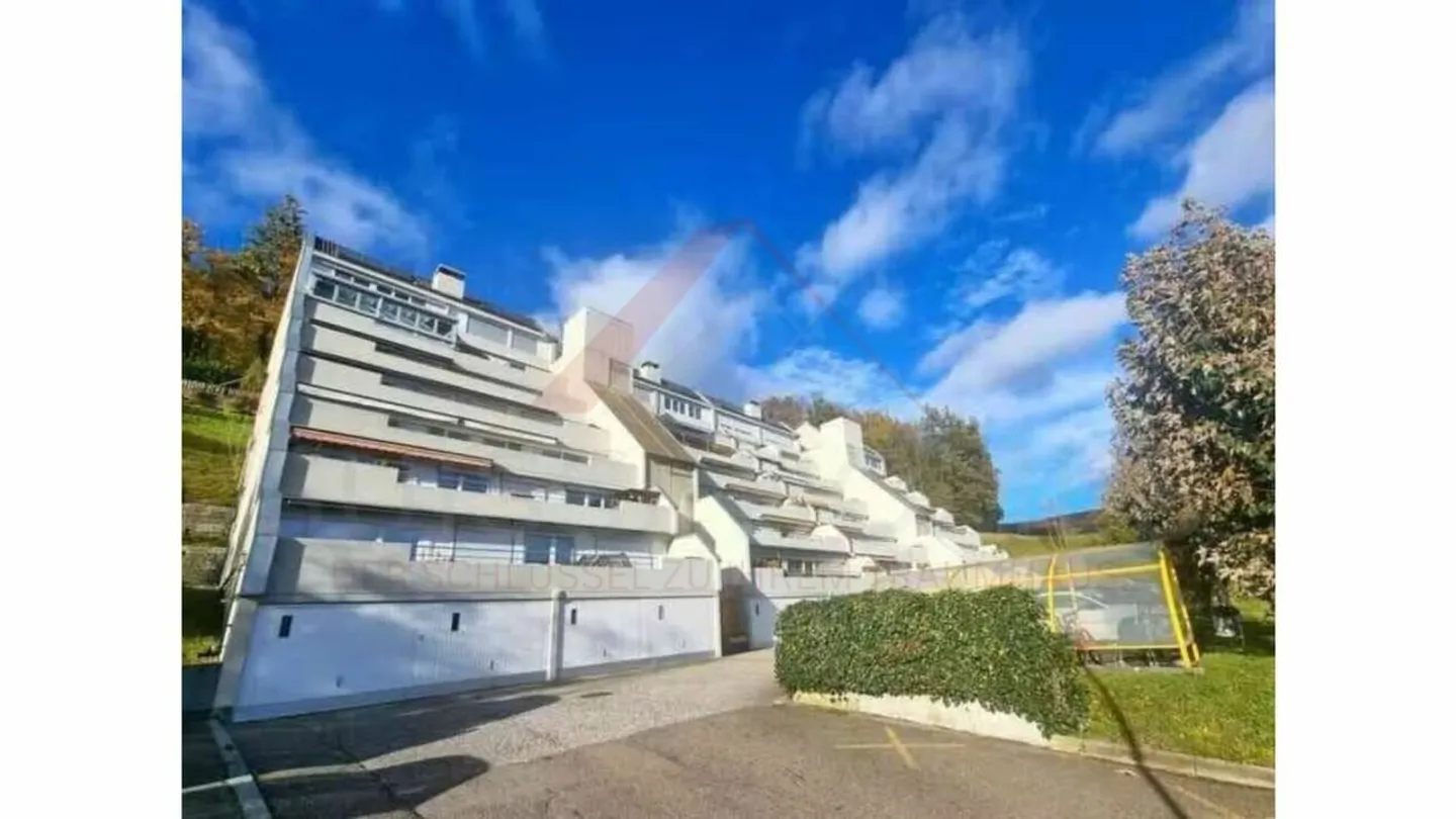 Spacious Maisonette Apartment on the 6th Floor with Unobstructed View - Photo 1 of 12