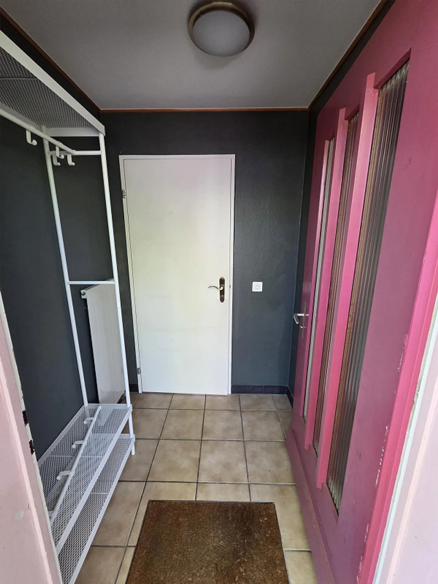 Maison jumelée calme et adaptée aux enfants dans un emplacement central - Photo 9 sur 20