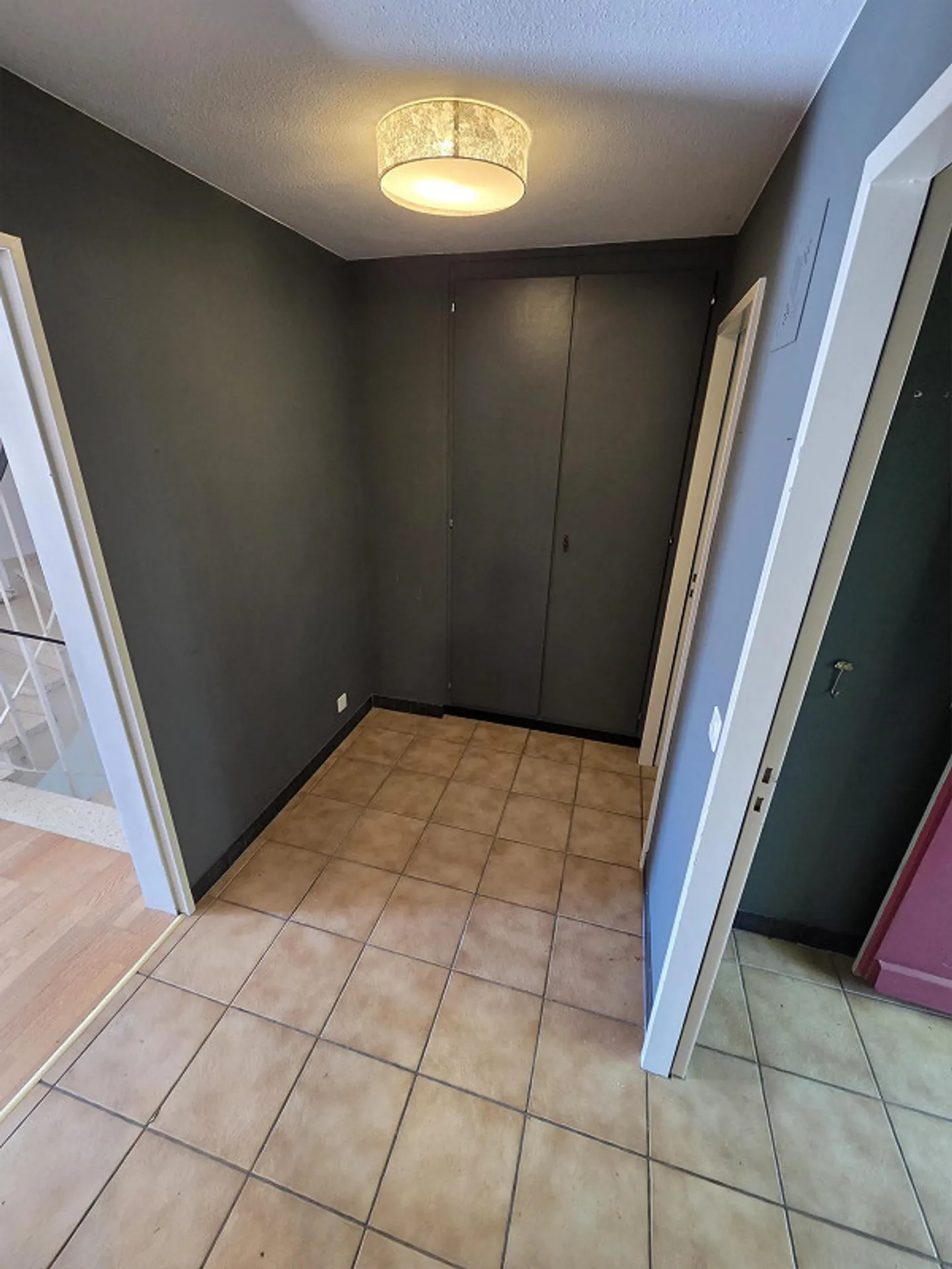 Maison jumelée calme et adaptée aux enfants dans un emplacement central - Photo 10 sur 20