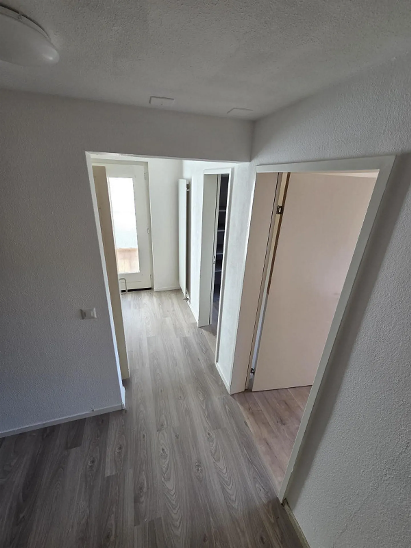 Maison jumelée calme et adaptée aux enfants dans un emplacement central - Photo 12 sur 20