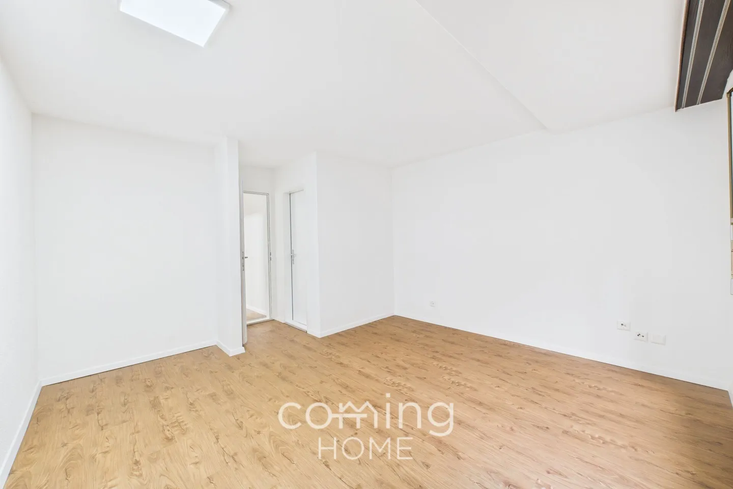 Appartement 2,5 pièces entièrement rénové à Ried-Brig avec vue sur les montagnes - Photo 10 sur 14