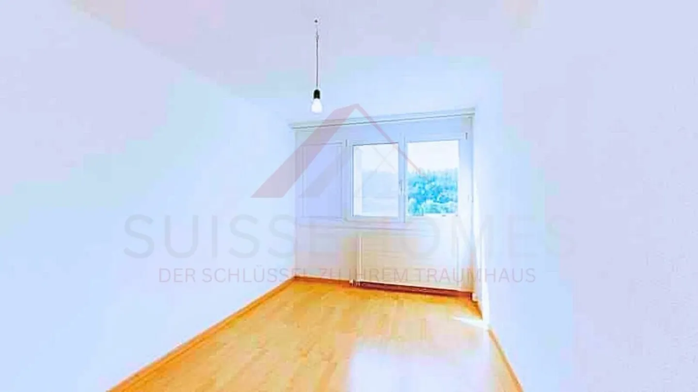 Spacious Maisonette Apartment on the 6th Floor with Unobstructed View - Photo 7 of 12