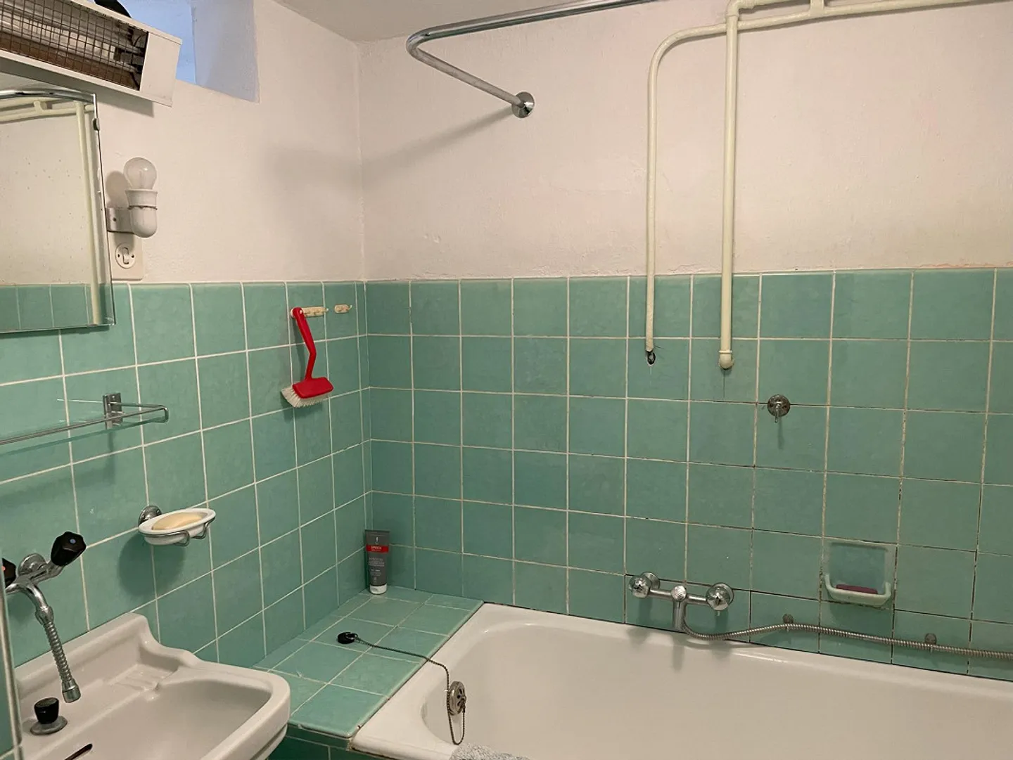 Casa con storia in posizione privilegiata a Dornach - Foto 7 di 13