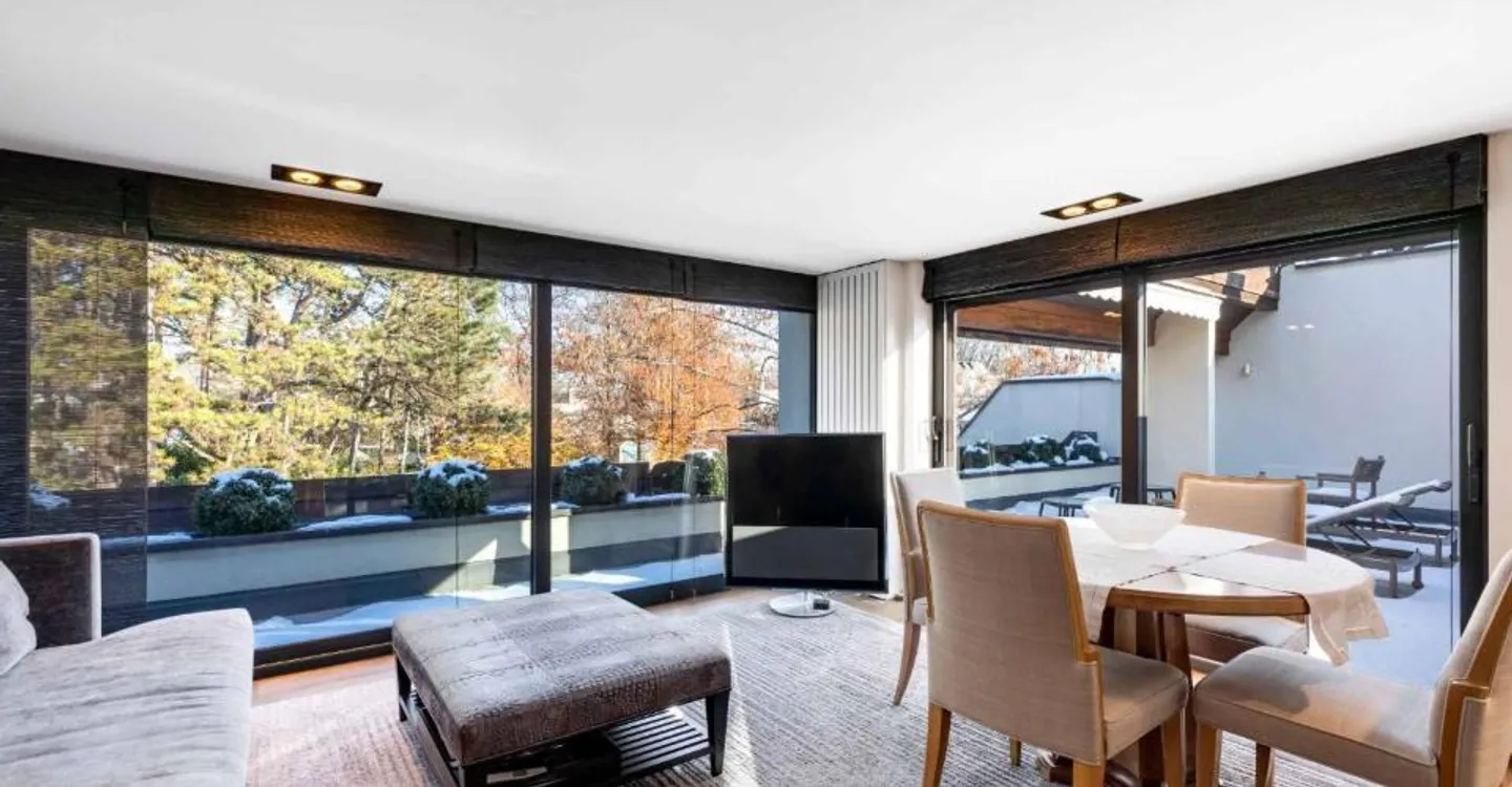 Penthouse with 5 rooms and 56 m² terrace - Photo 4 of 9