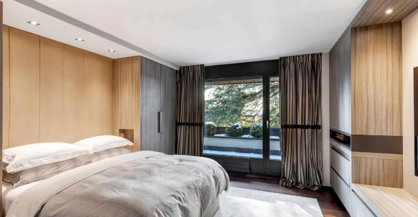 Penthouse with 5 rooms and 56 m² terrace - Photo 7 of 9