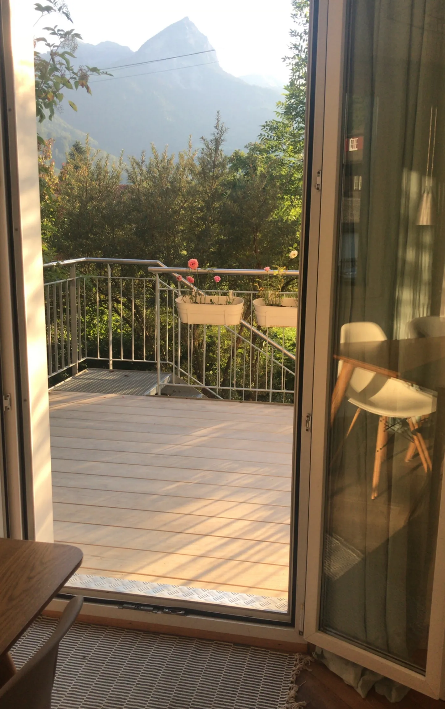 Charming House with Garden - Photo 9 of 10