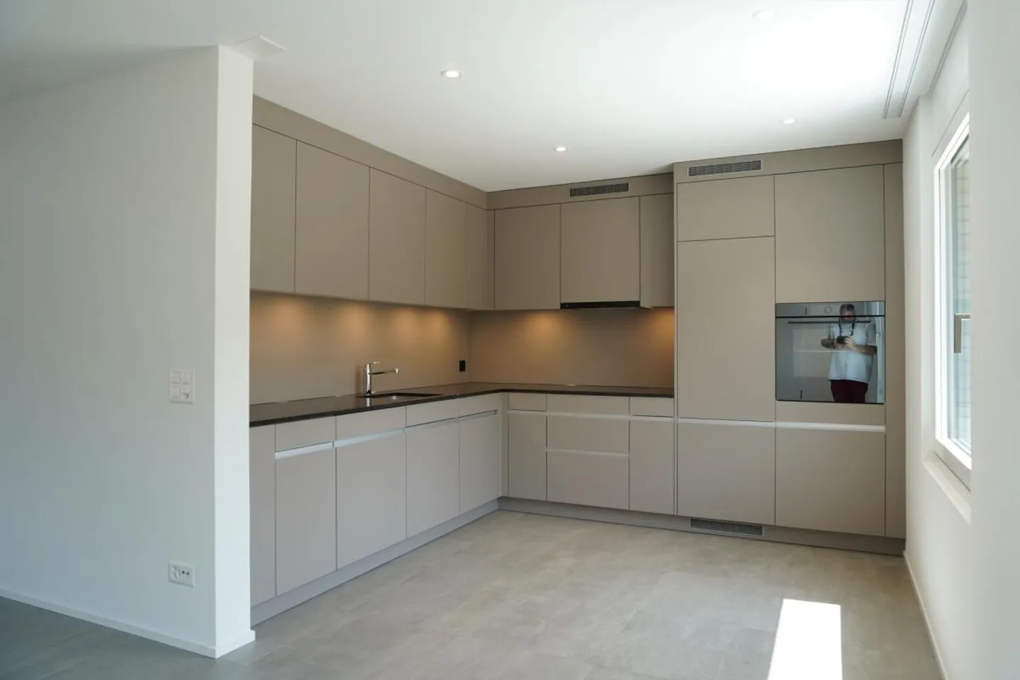 Grande appartamento di 2,5 stanze con stile - Foto 1 di 8