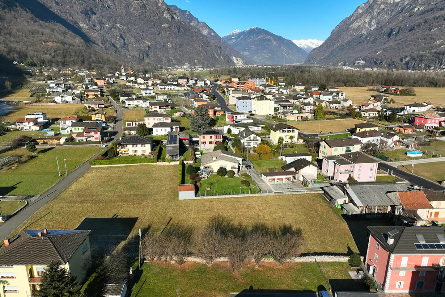 Terrain à bâtir avec un grand potentiel ! - Photo 6 sur 8