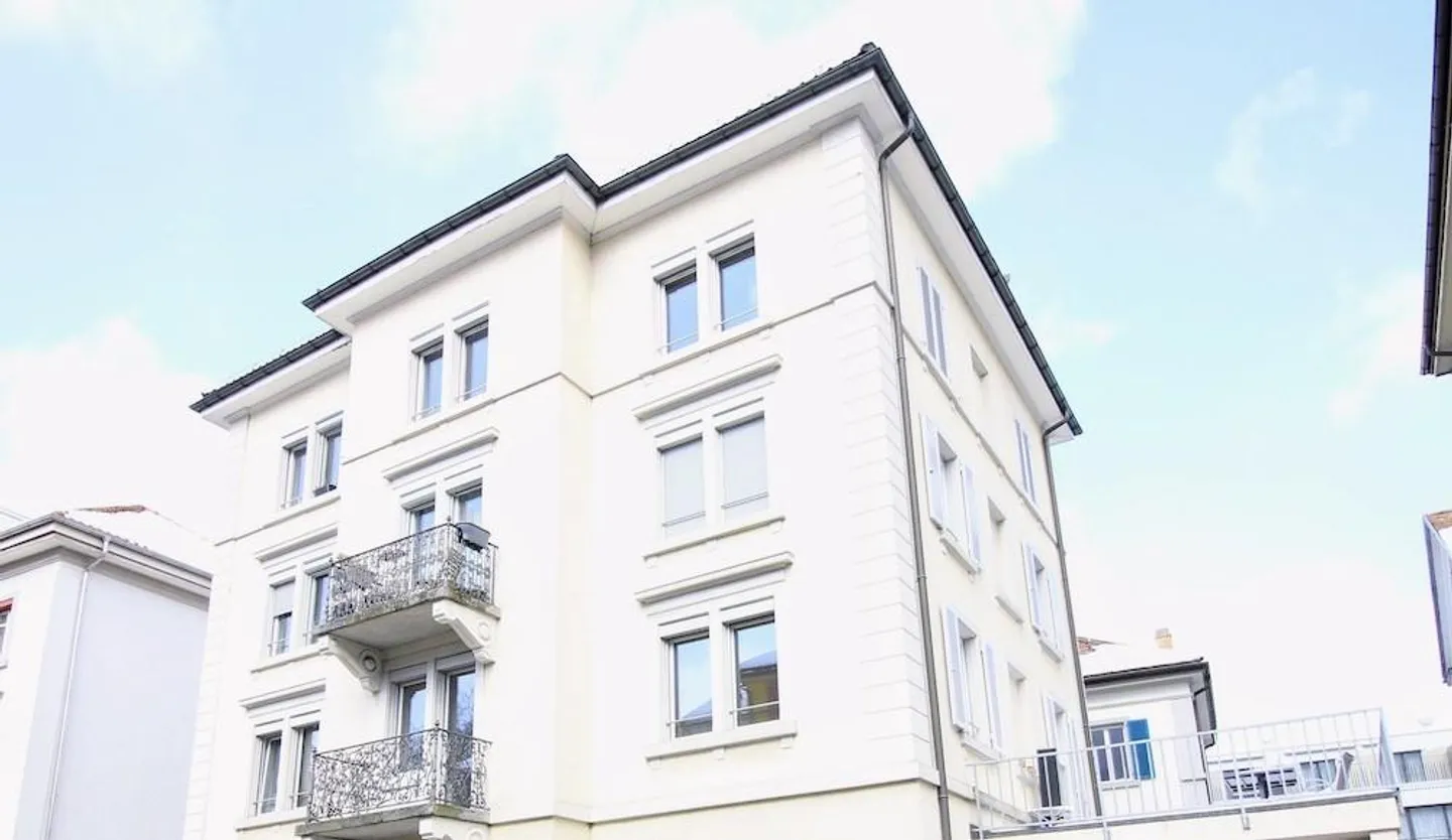 Appartement 2.5 pièces presque neuf dans un emplacement central - Photo 7 sur 7