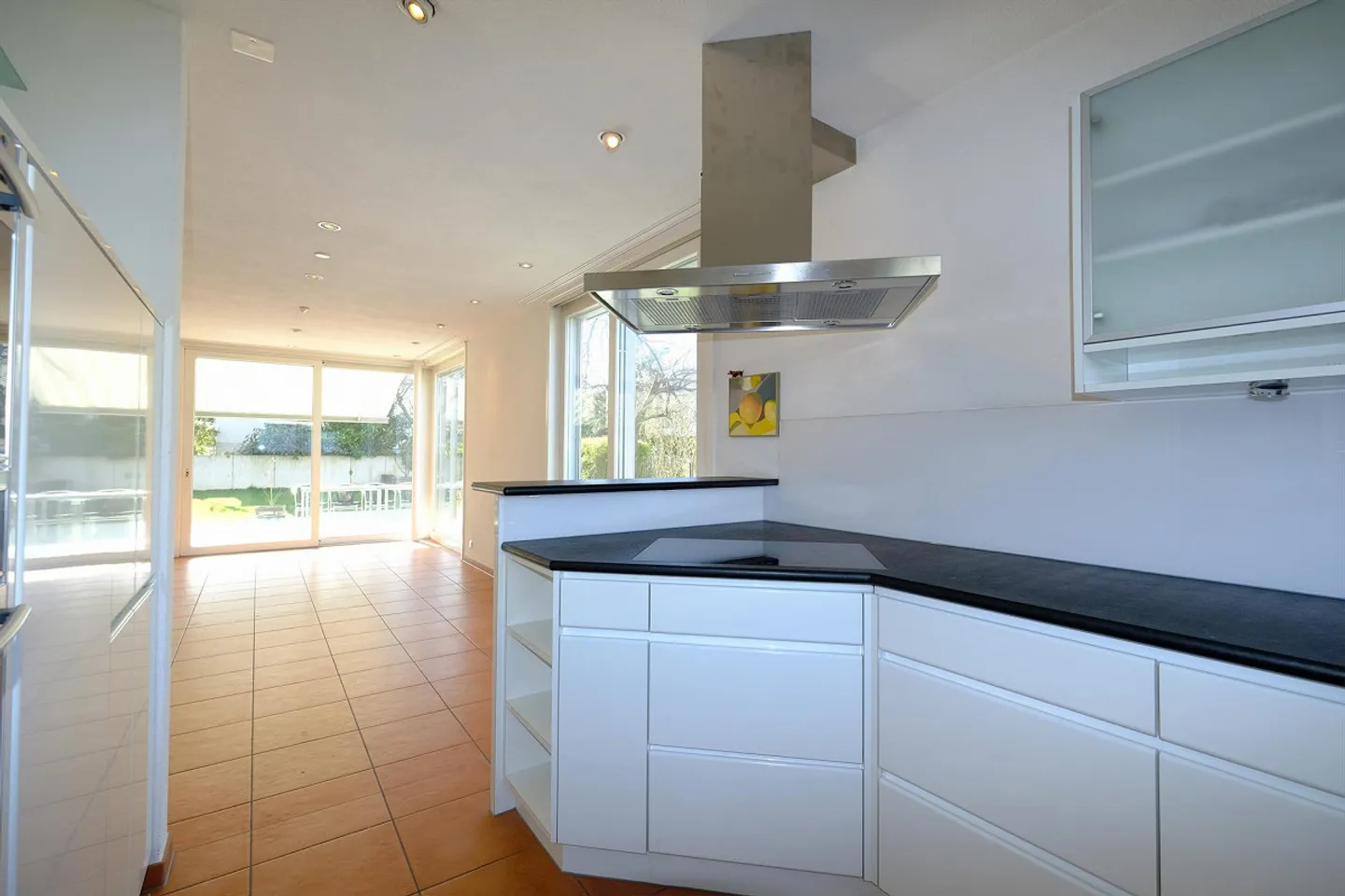 Modern 5.5-room semi-detached house with large garden in Gockhausen - Photo 10 of 27