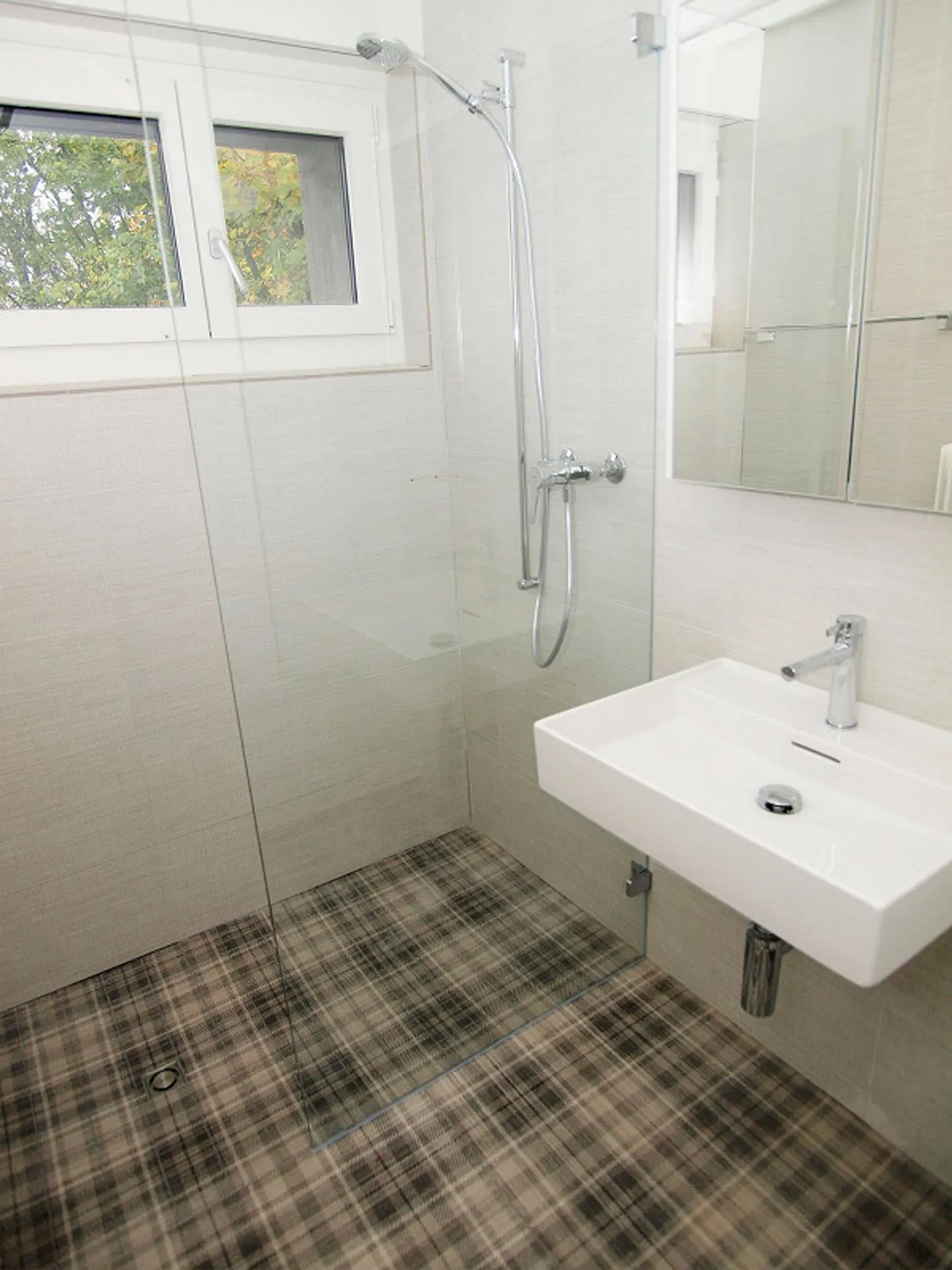 Garden apartment with charm and comfort - Photo 7 of 15