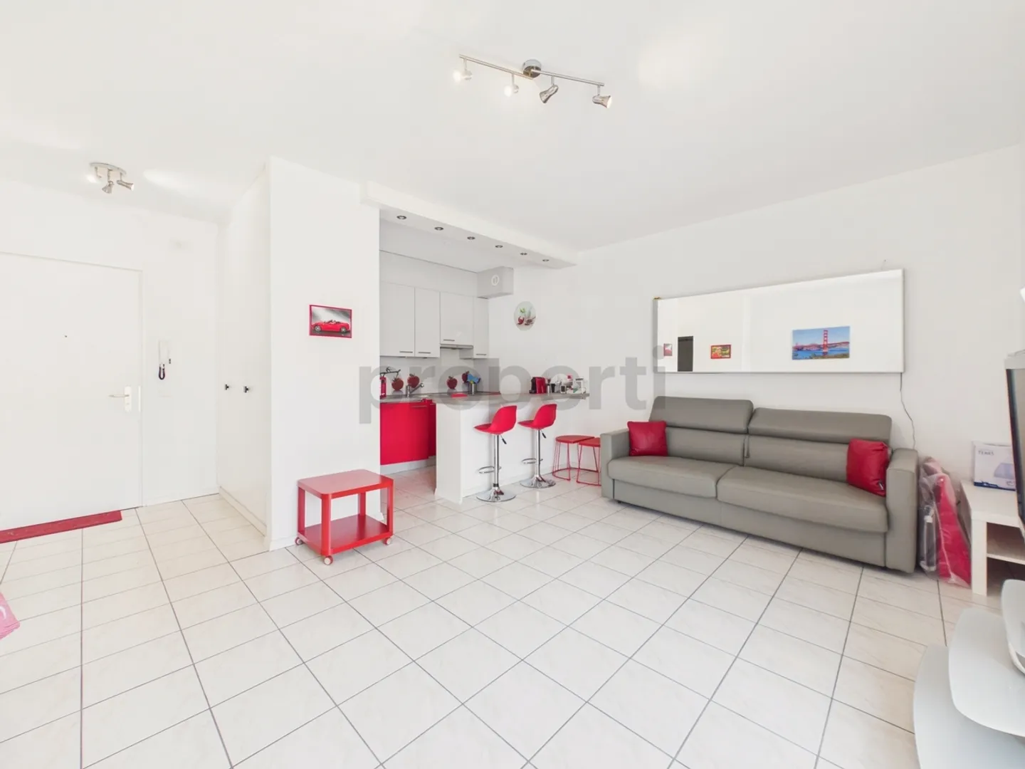 Appartamento luminoso con 1,5 camere e balcone, Lugano - Foto 1 di 9