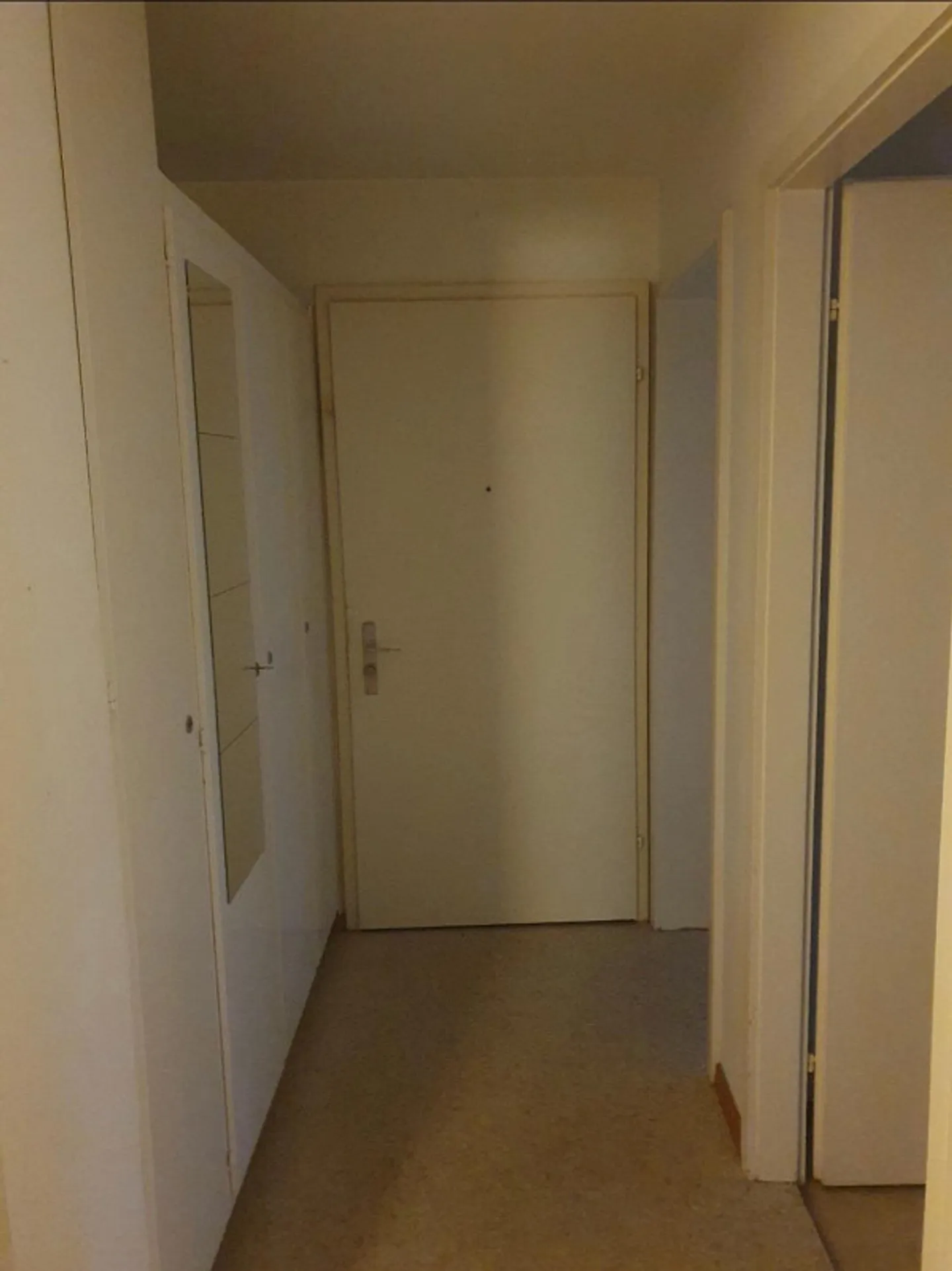 Charmante Wohnung in Schwyz - Foto 2 von 9