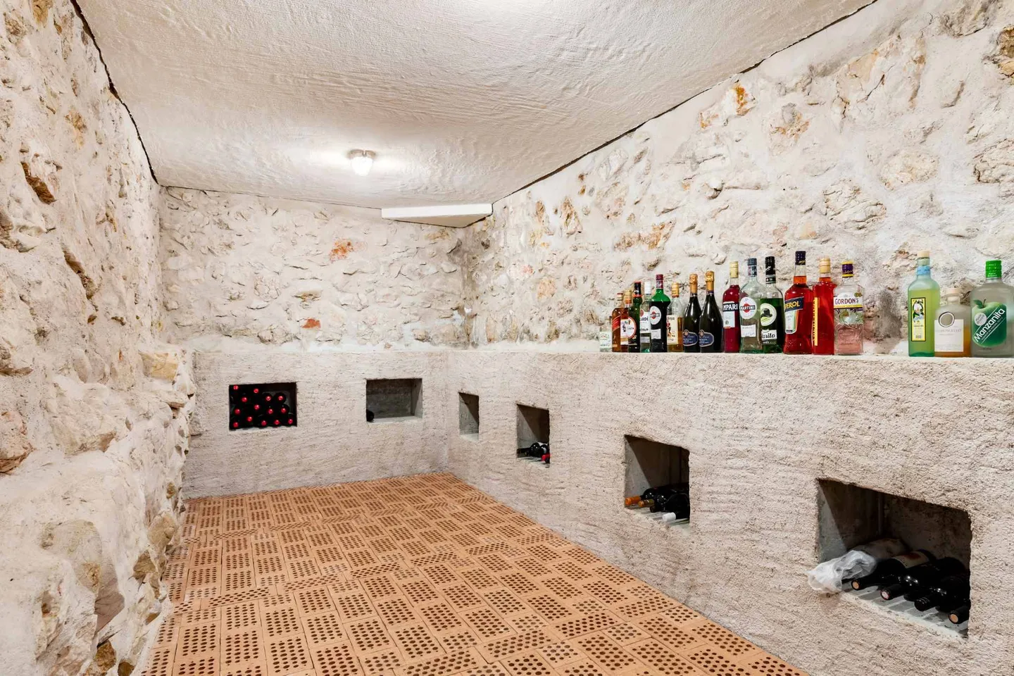 Farm for sale - Photo 12 of 13