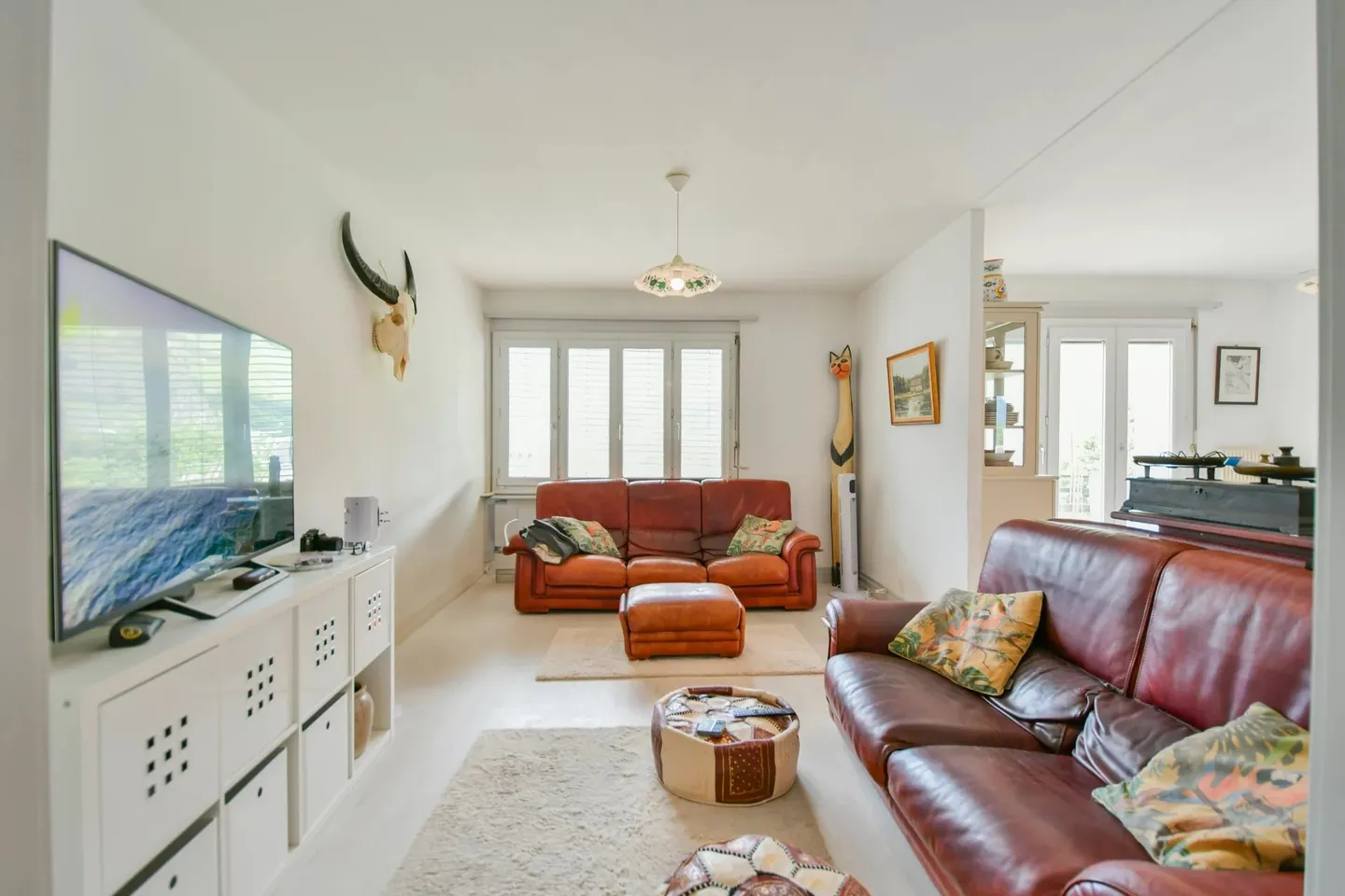 Spacious 5-Room Apartment - Photo 1 of 9