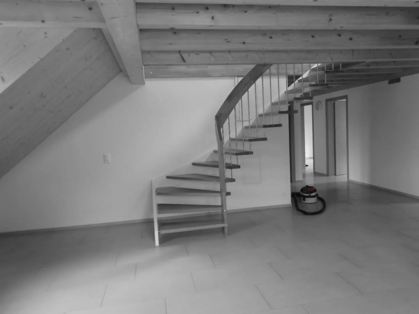 4.5 Room Penthouse Apartment - Photo 3 of 3