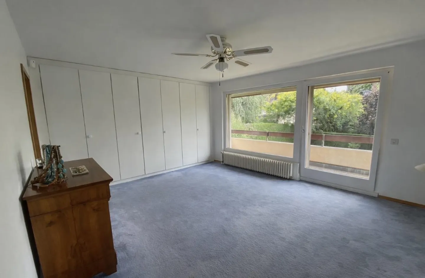 Charming Semi-Detached House - Photo 4 of 7