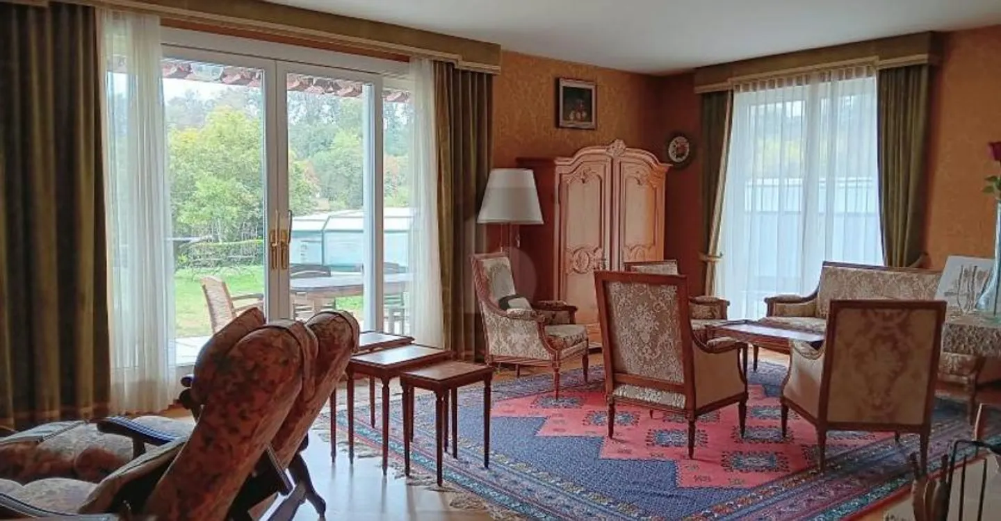Casa Familiare Spaziosa con Vista Lago - Foto 3 di 6