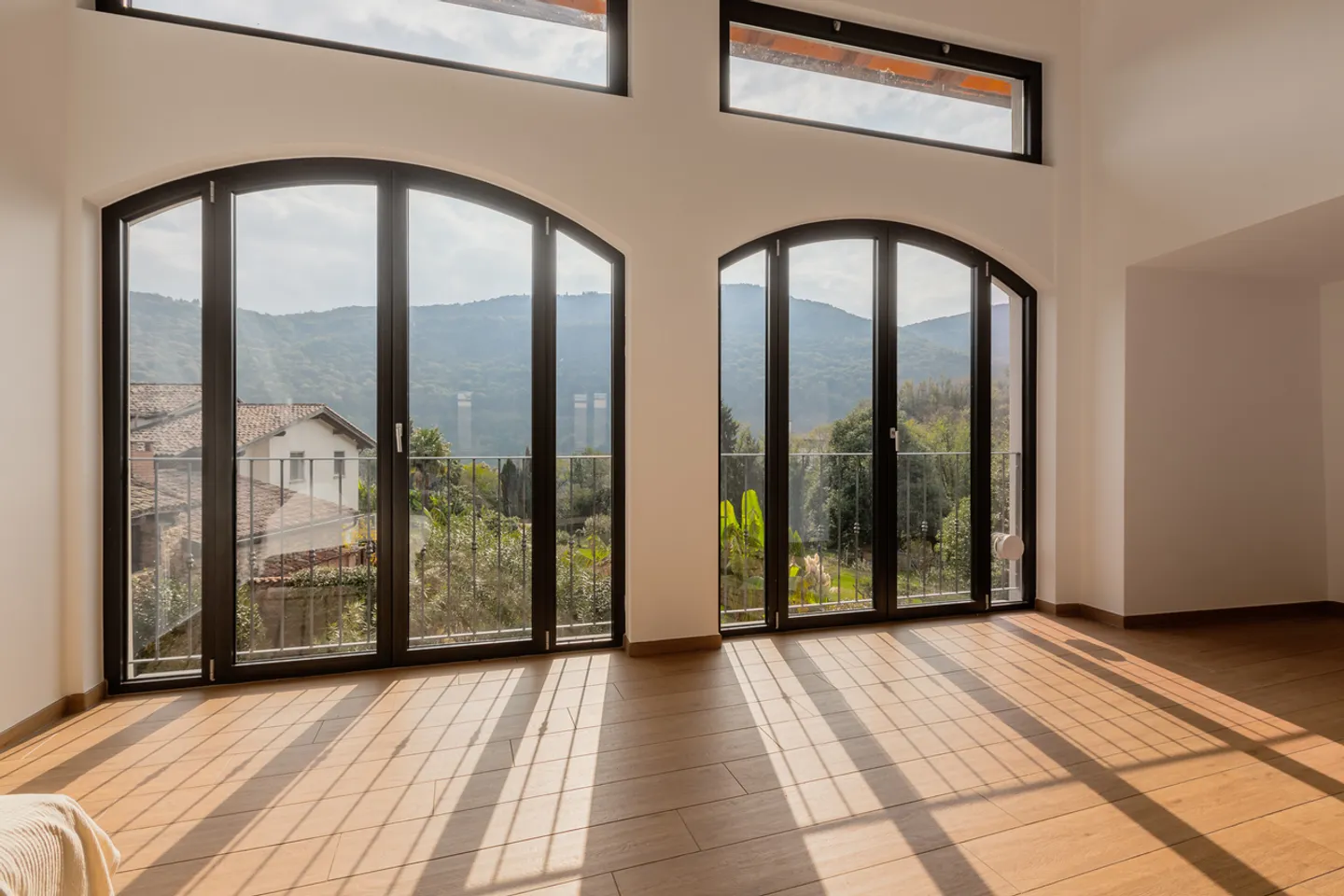 Charmante Dachgeschoßwohnung in Barbengo - Foto 2 von 9